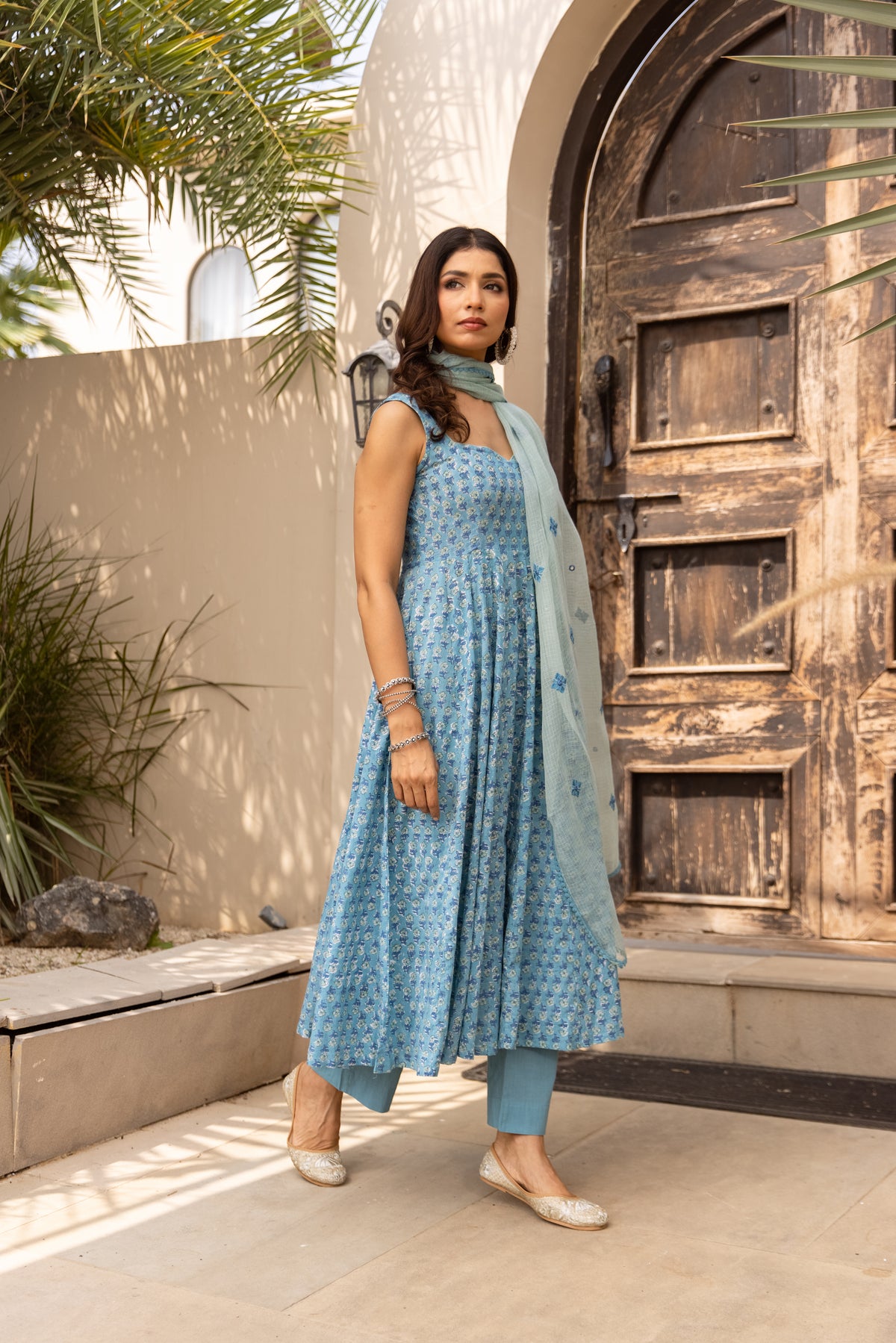 Blue & Light (Sleeveless)