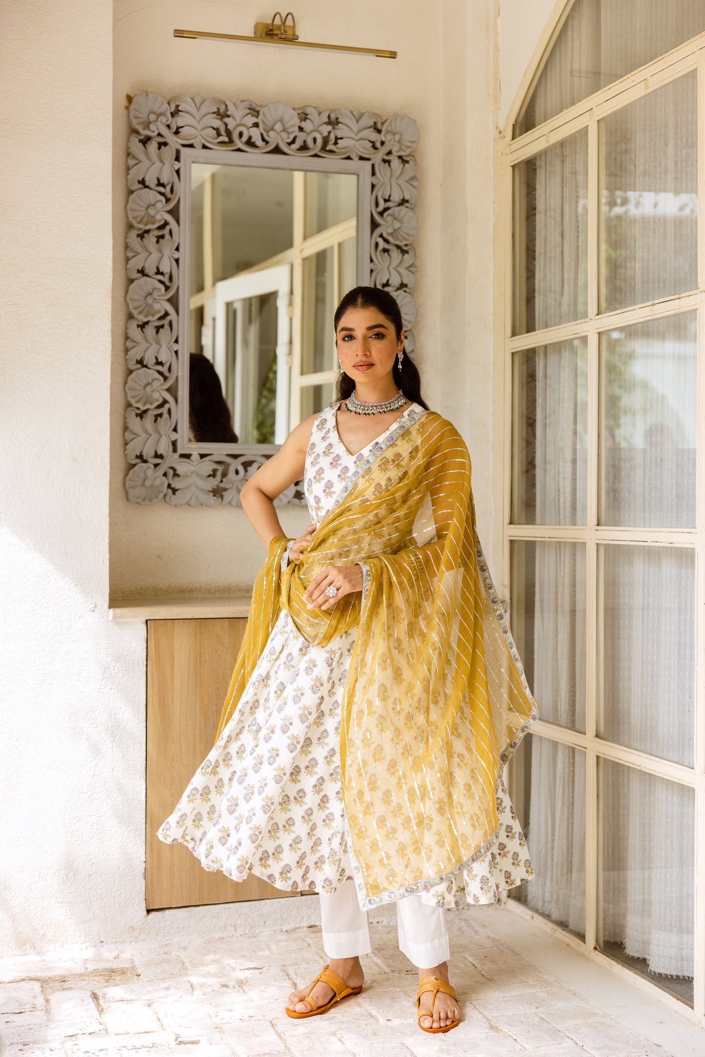 Ivory Saffron Sleeveless- Butti