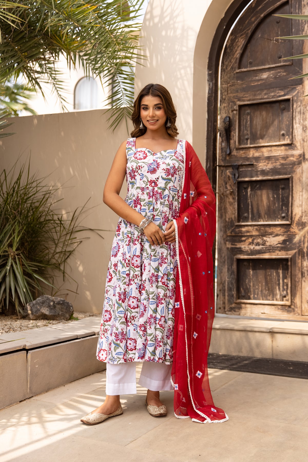 Floral White & Red (Sleeveless)