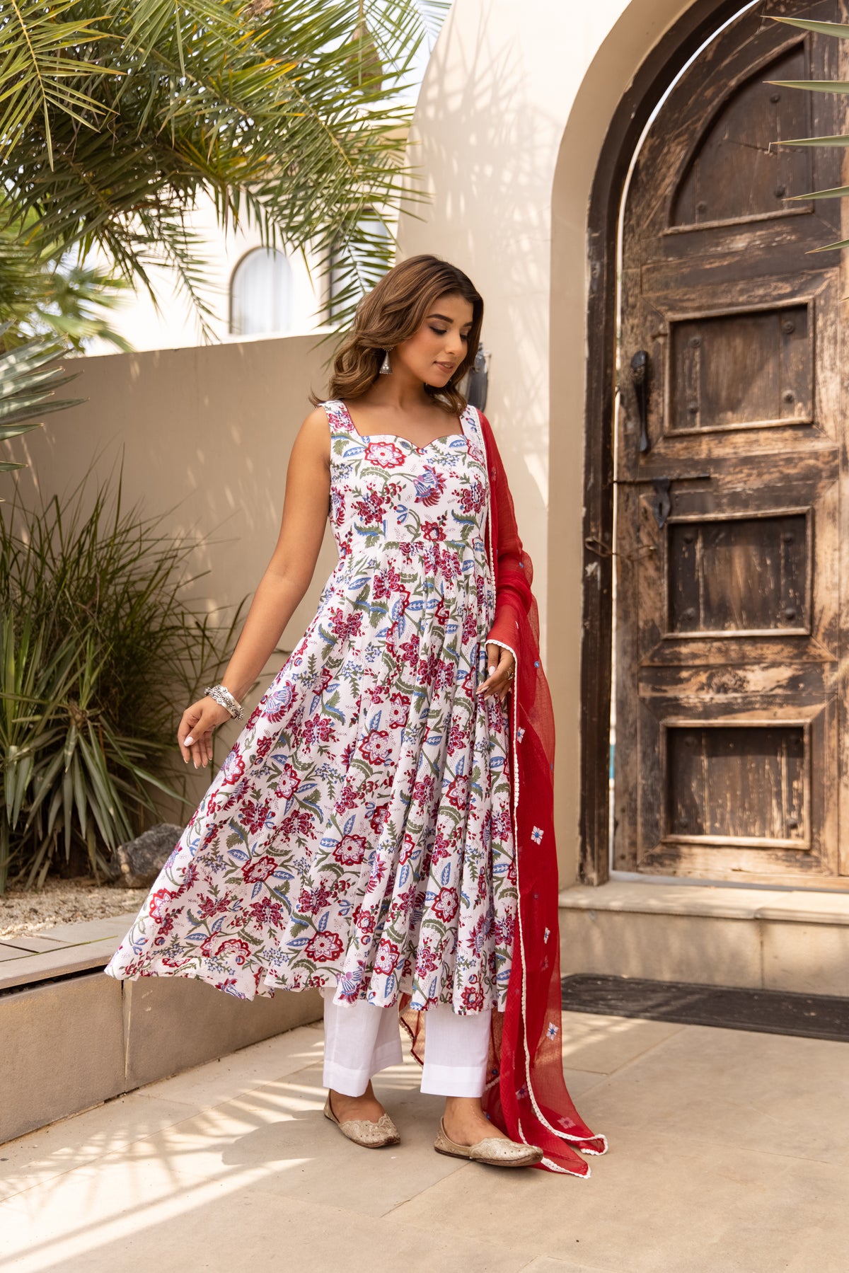 Floral White & Red (Sleeveless)