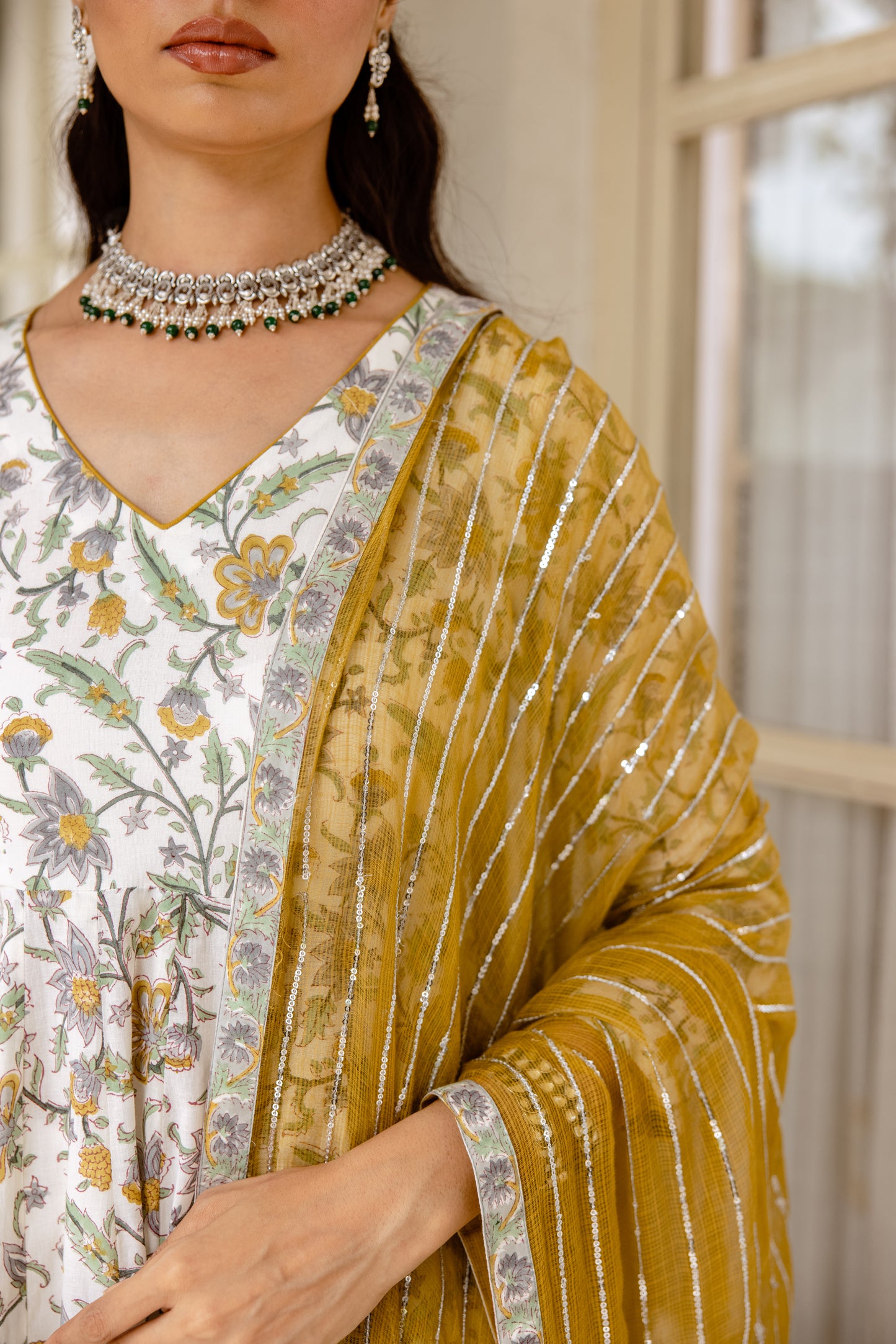 Ivory Saffron Sleeved-Jaal