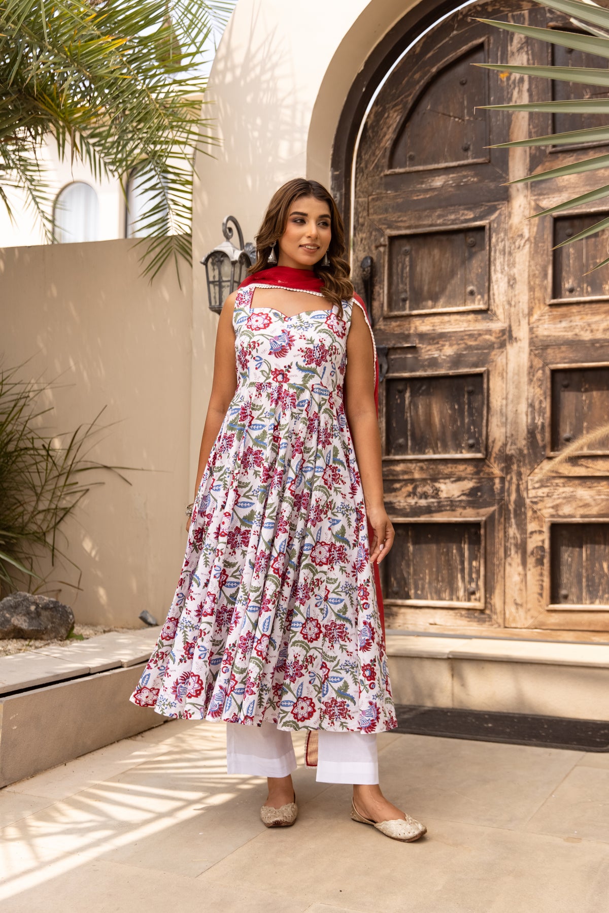 Floral White & Red (Sleeveless)