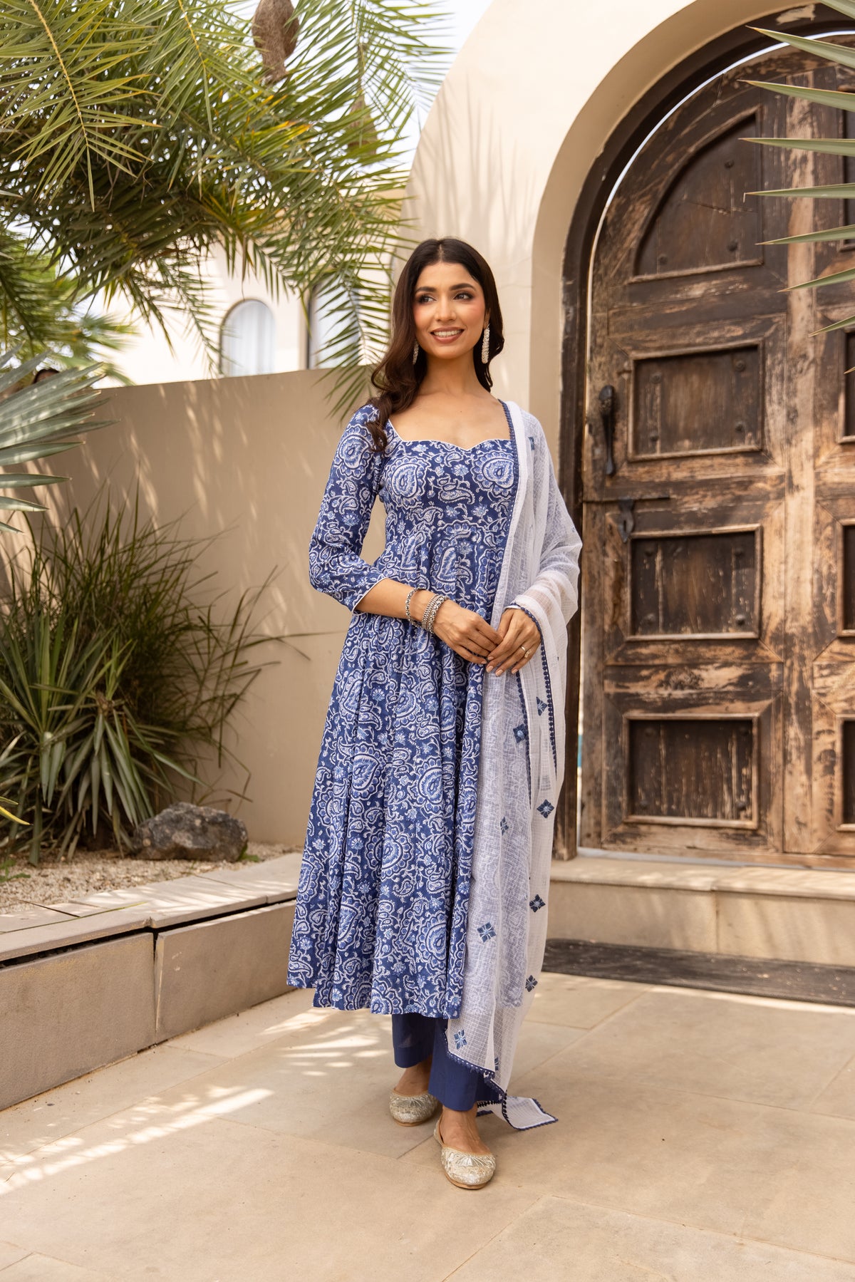 Indigo & White (Sleeved)