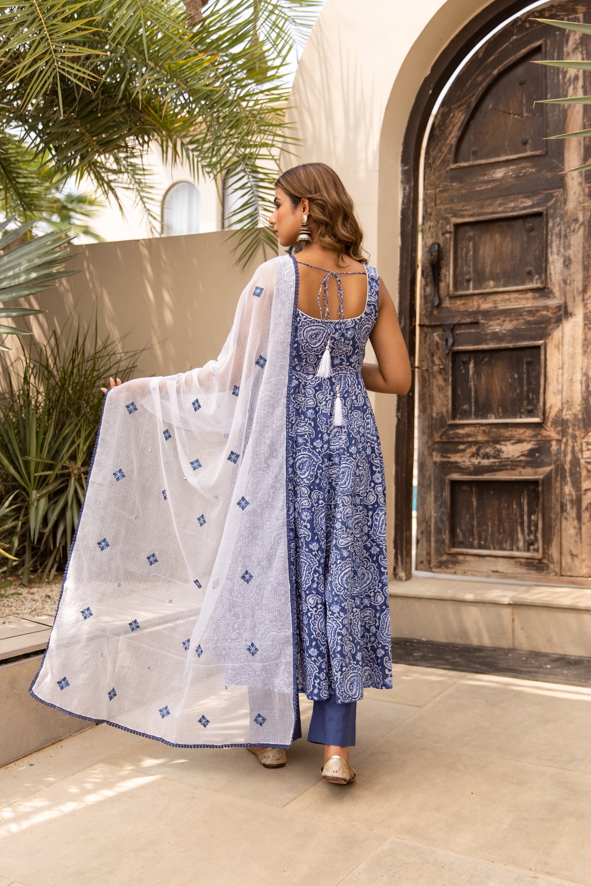 Indigo & White (Sleeveless)