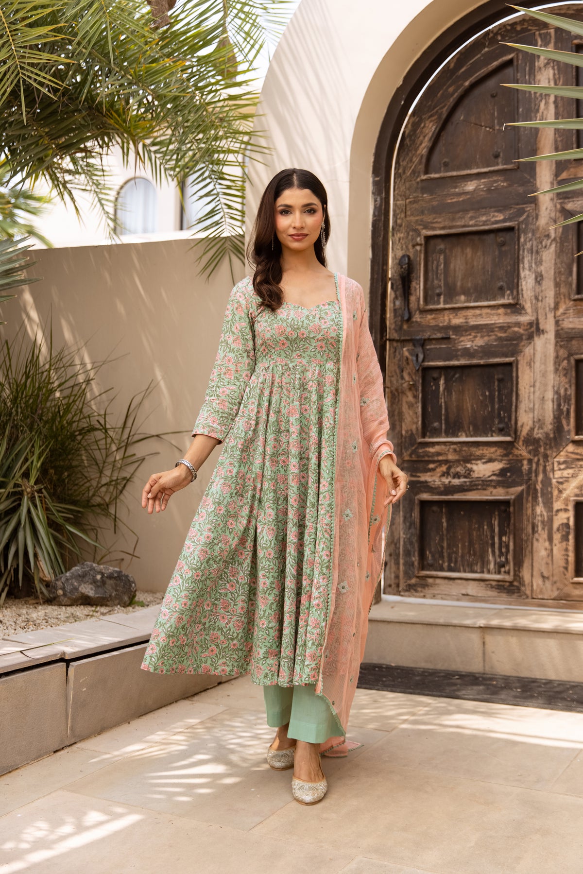 Mint & Coral Pink (Sleeved)