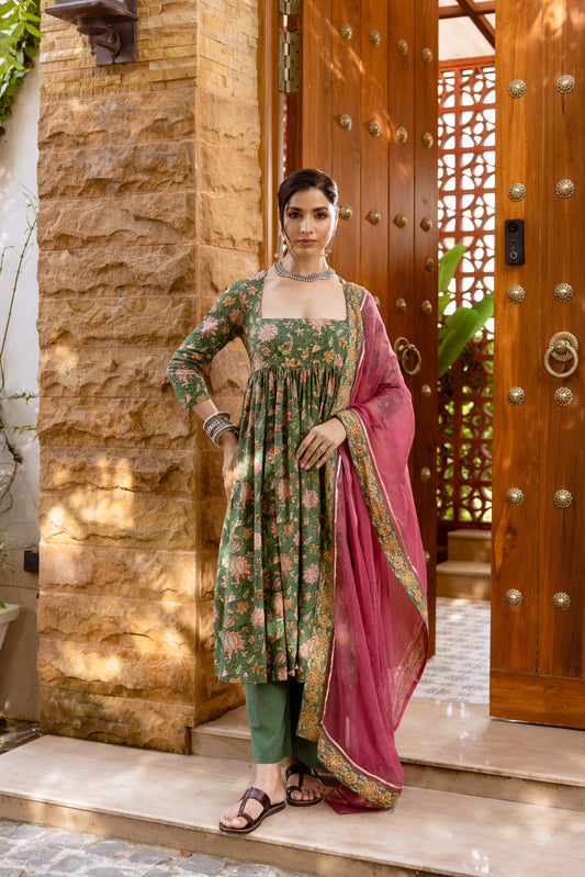 Emerald Garden Printed Nyra Cut Suit