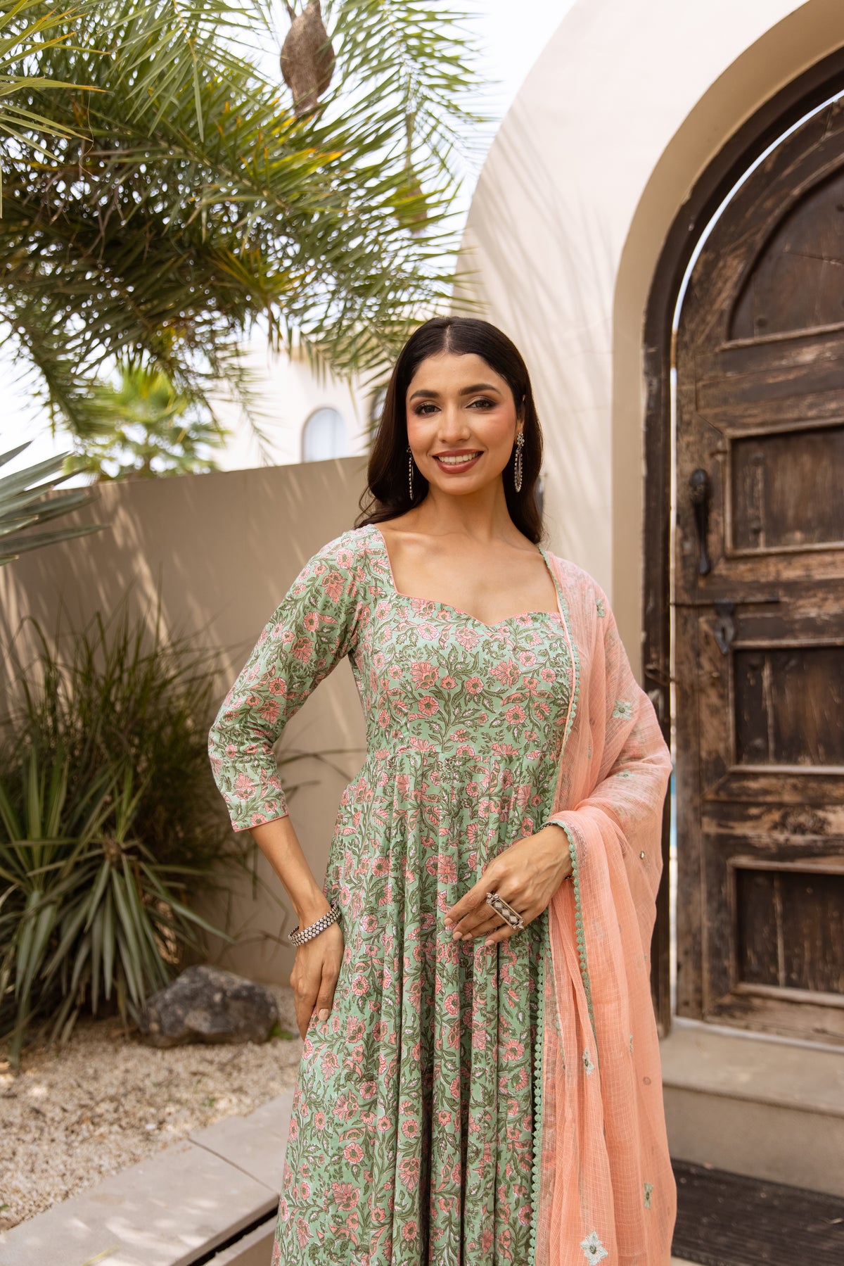 Mint & Coral Pink (Sleeved)