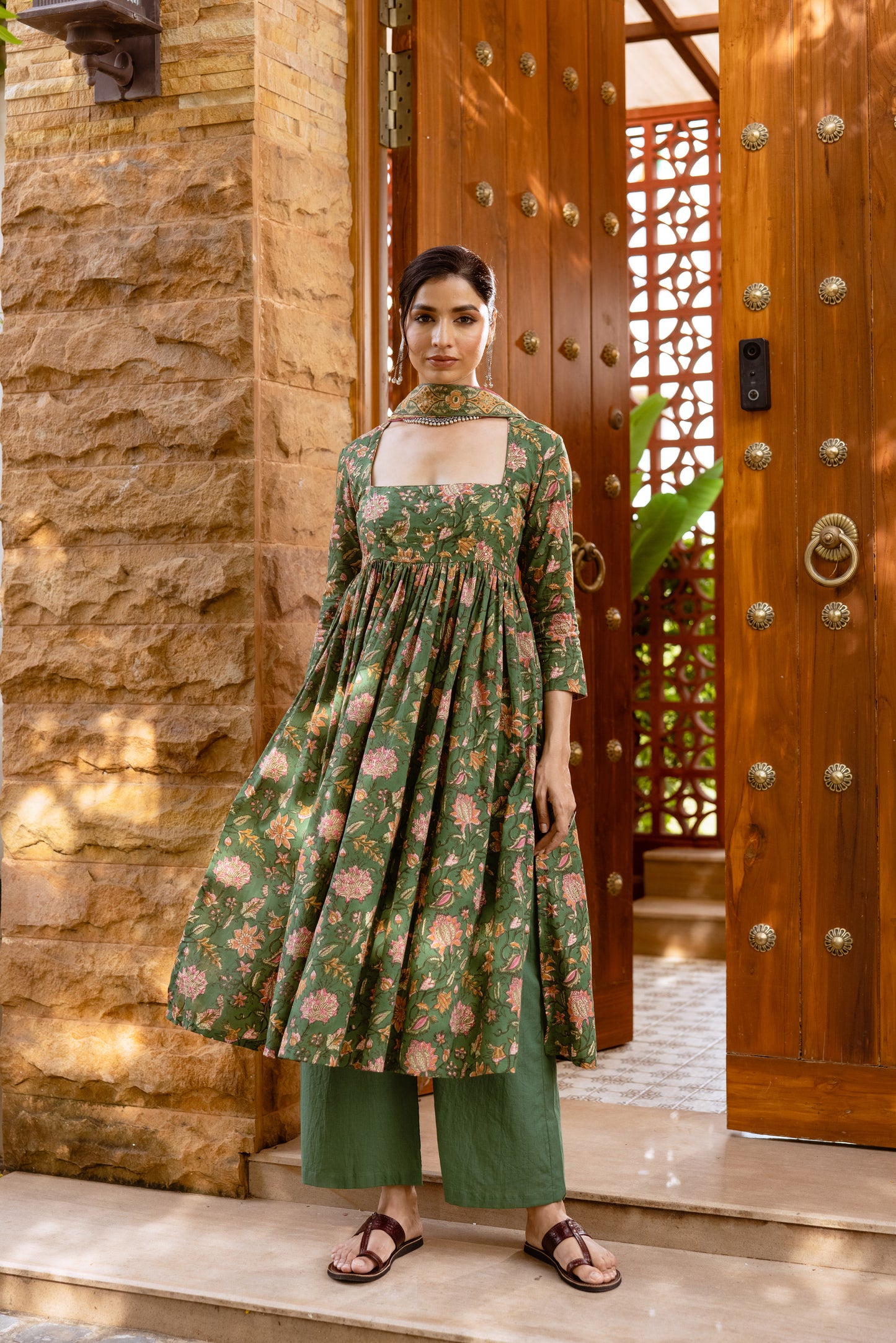 Emerald Garden Printed Nyra Cut Suit