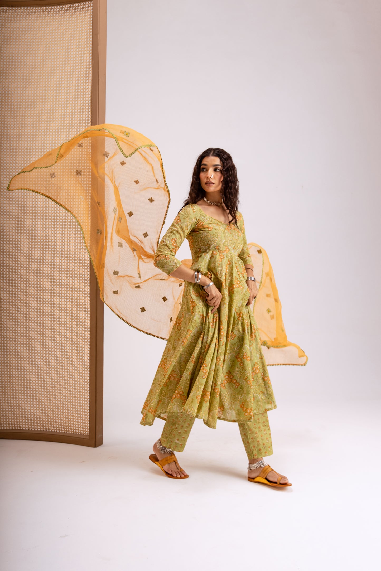 Apple Green X Orange Jaal - Sleeved