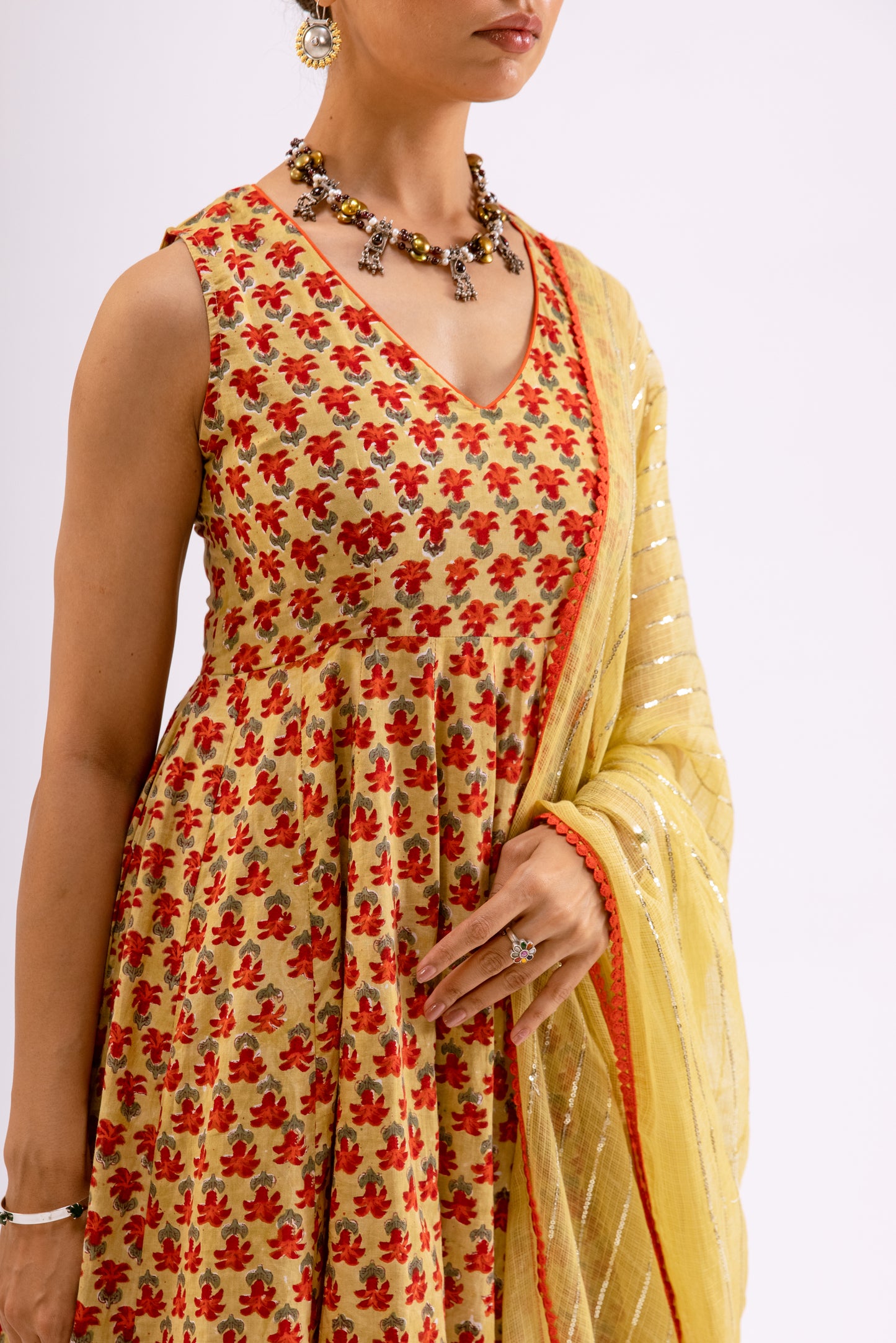 Zari Gold Butti - Sleeveless