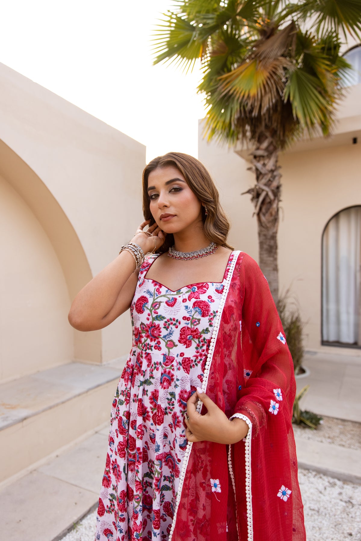 Printed White & Red (Sleeveless)