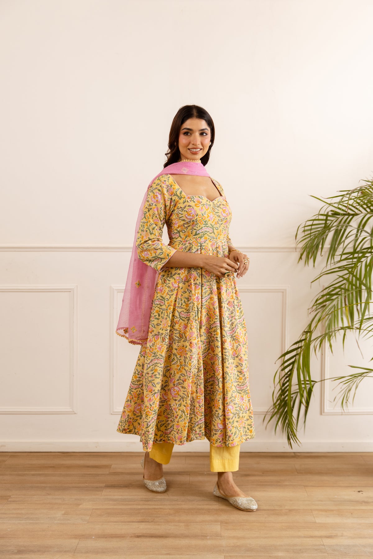 Yellow & Soft Pink (Sleeved)