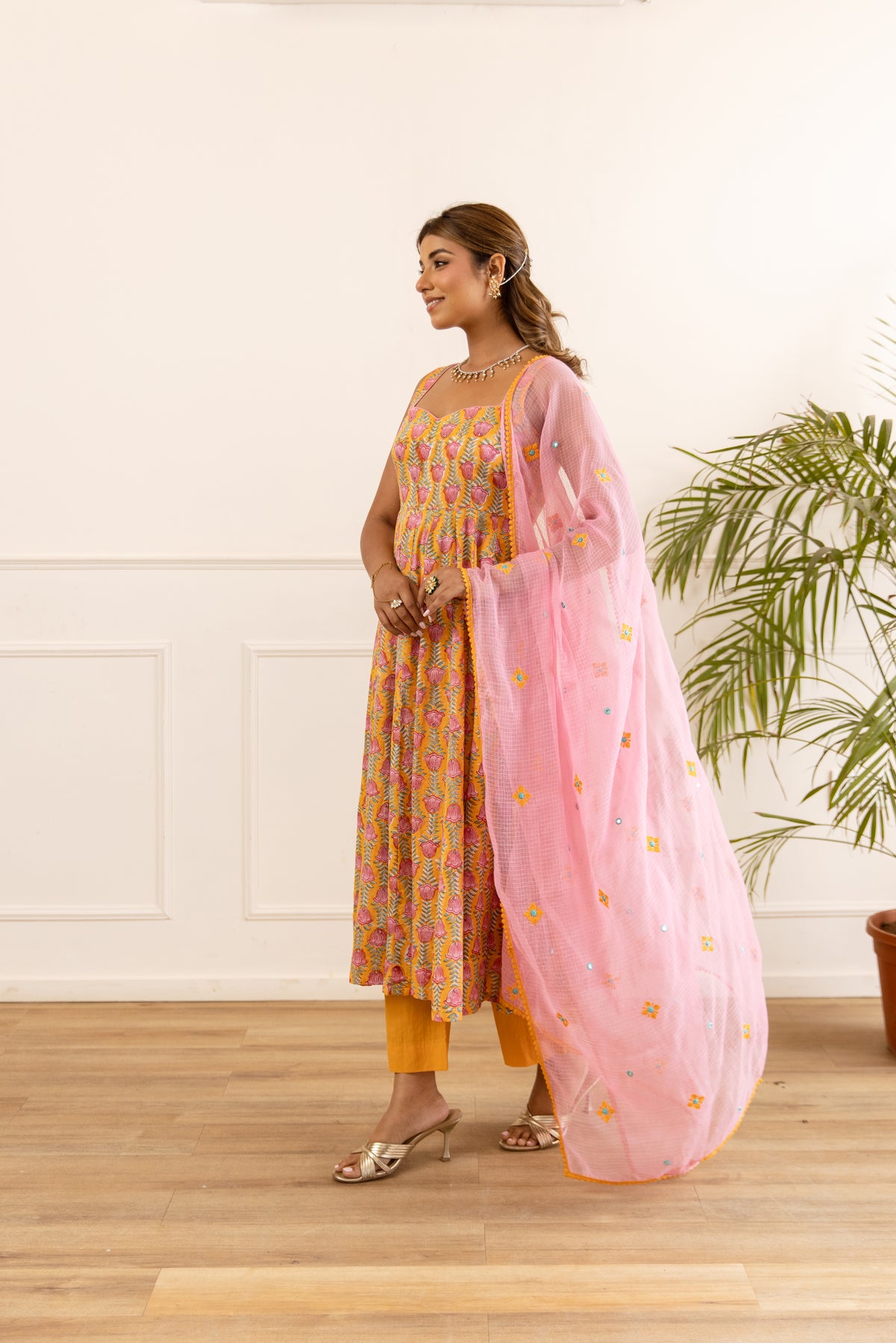 Mustard Yellow & Soft Pink (Sleeveless)