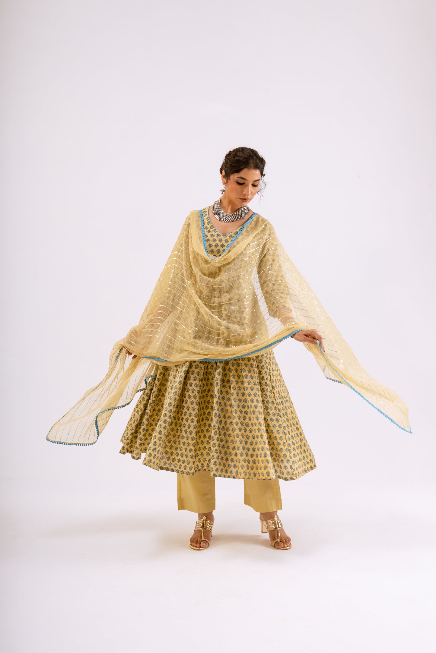 Sand Yellow Butti - Sleeved