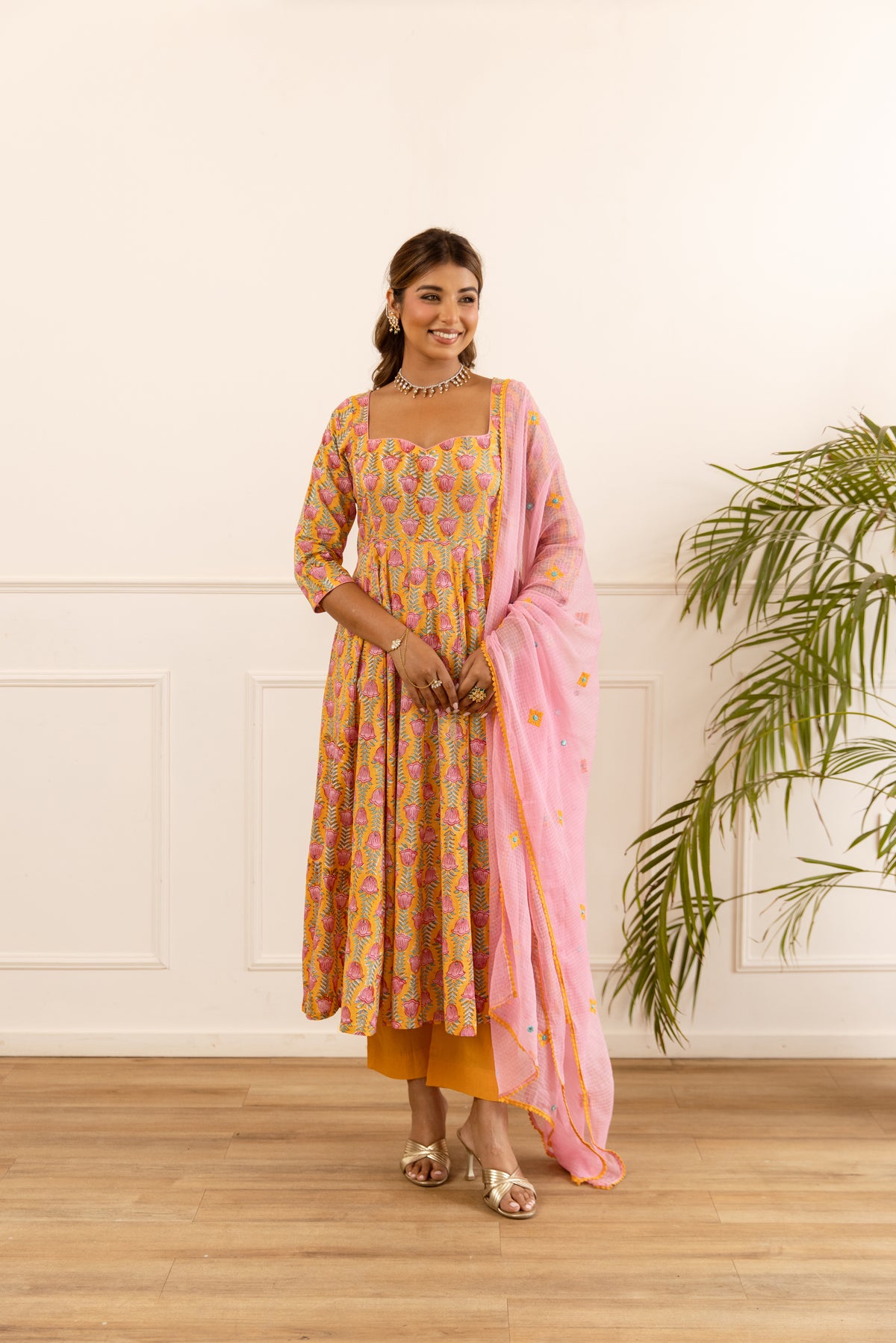 Mustard Yellow & Soft Pink (Sleeved)