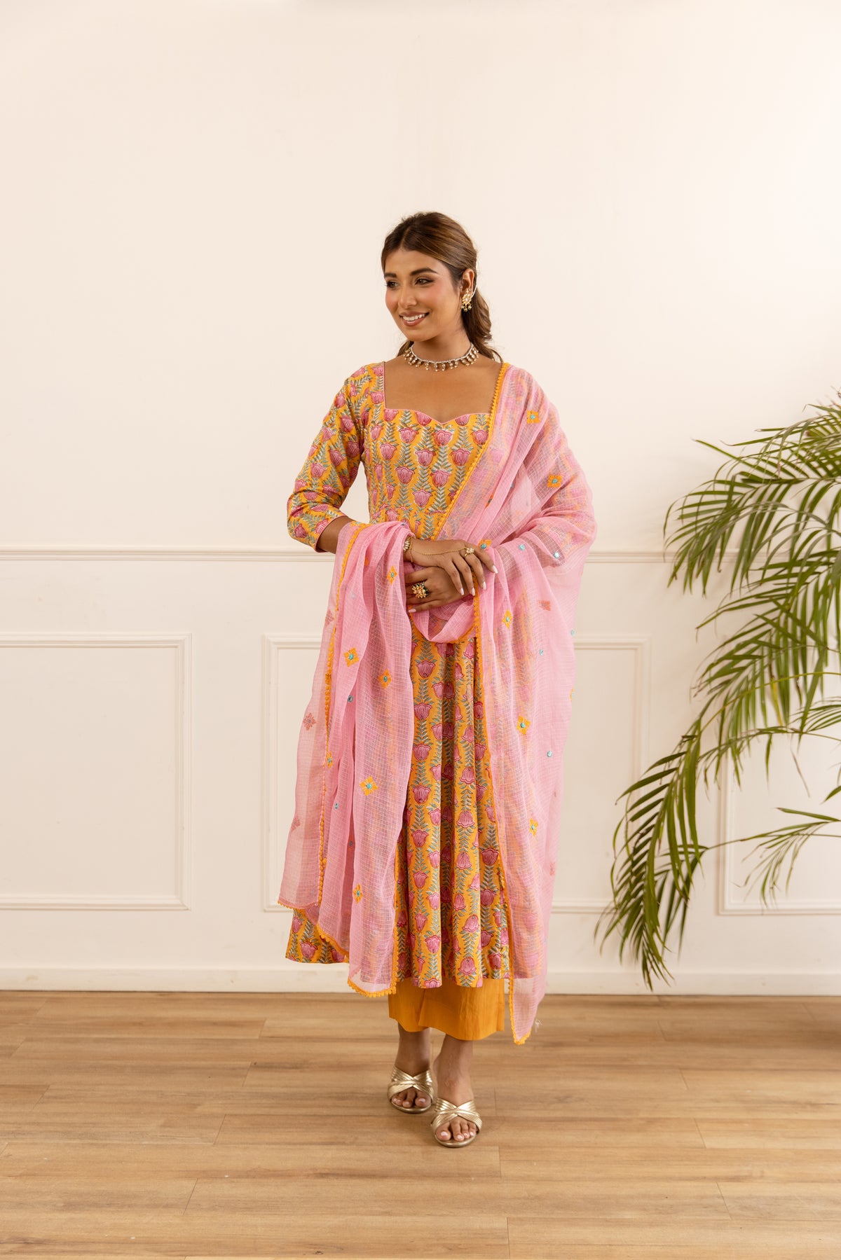 Mustard Yellow & Soft Pink (Sleeved)