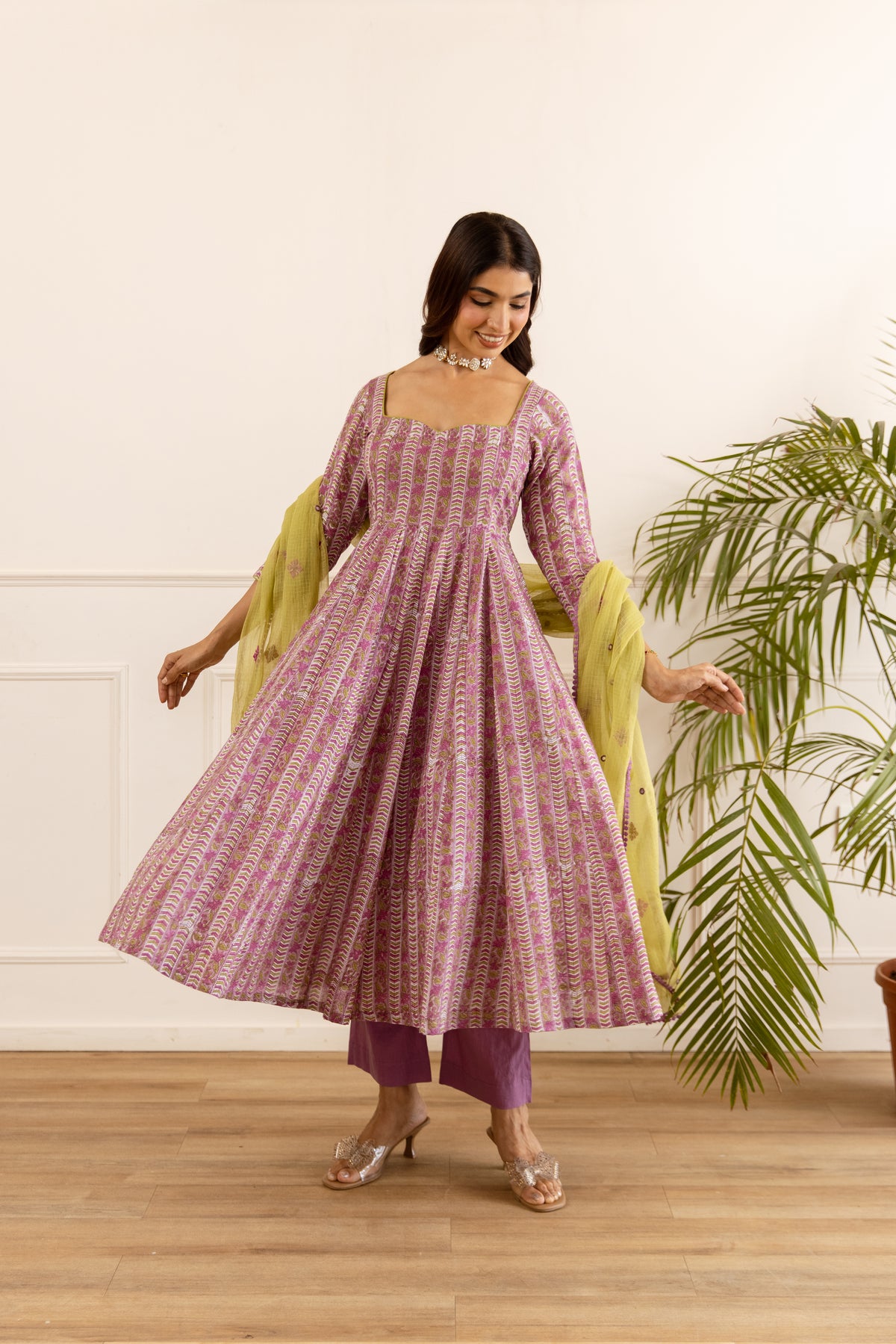Lined Orchid Purple & Lime (Sleeved)