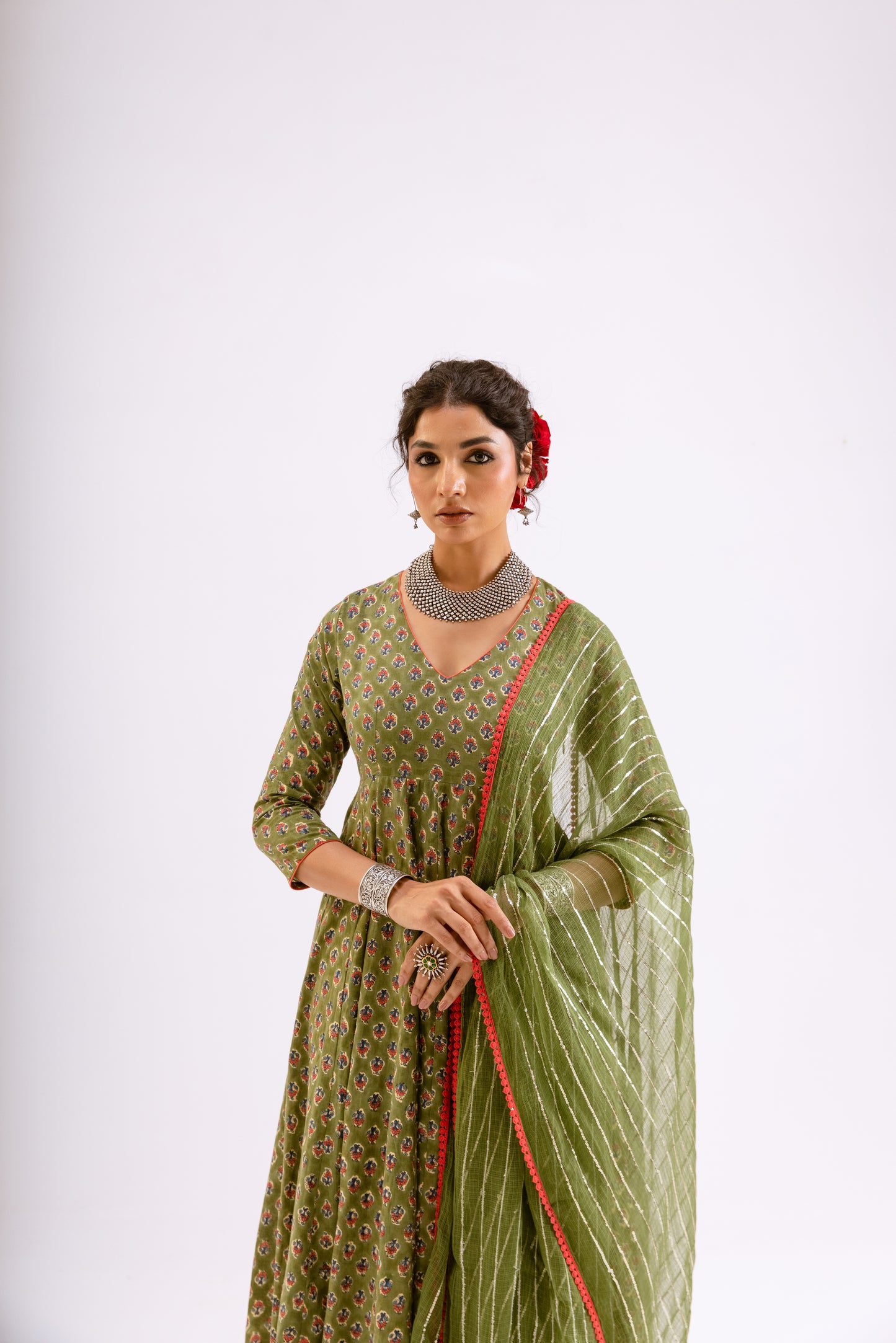 Mehndi Green Butti - Sleeved