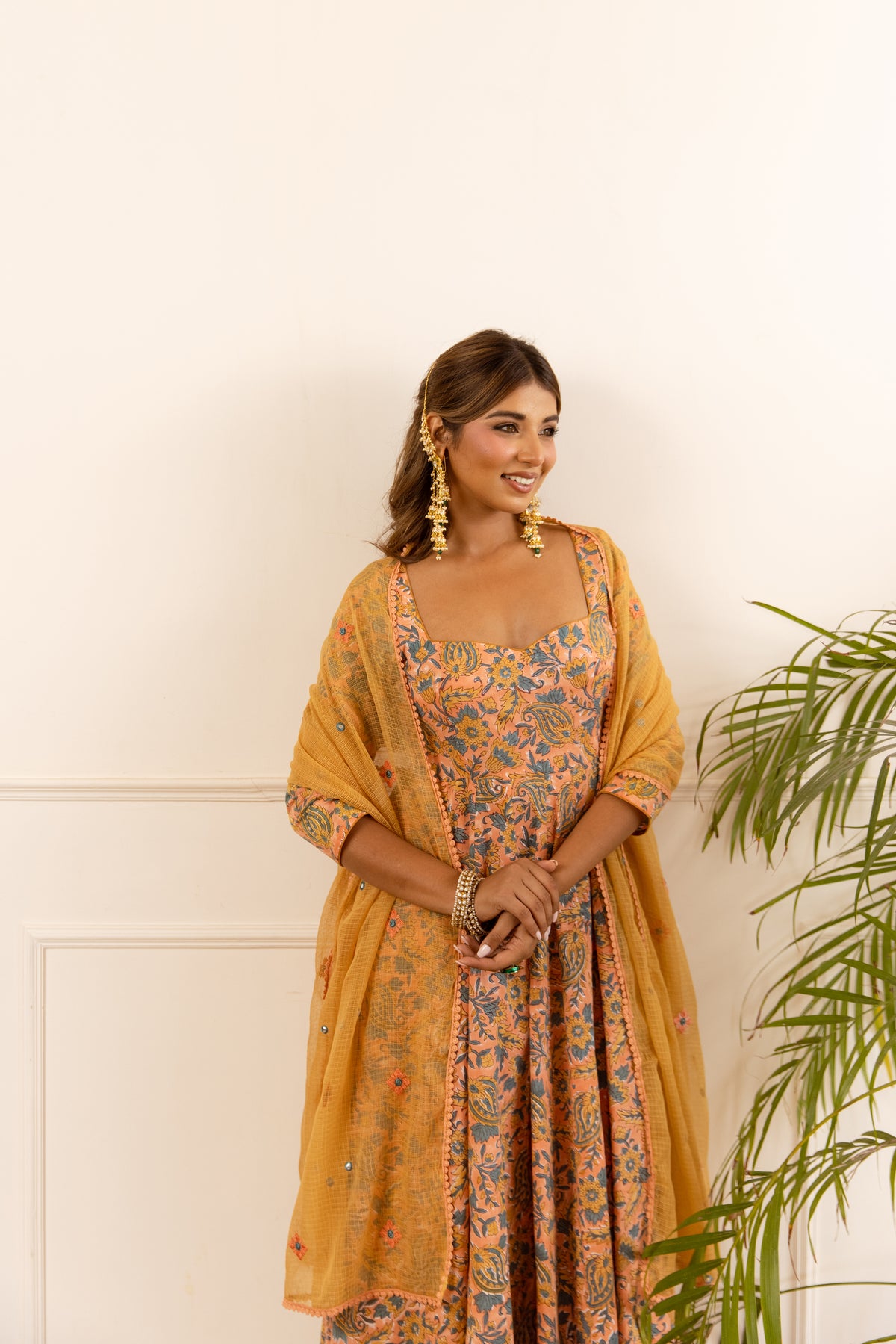 Peach & Mustard (Sleeved)
