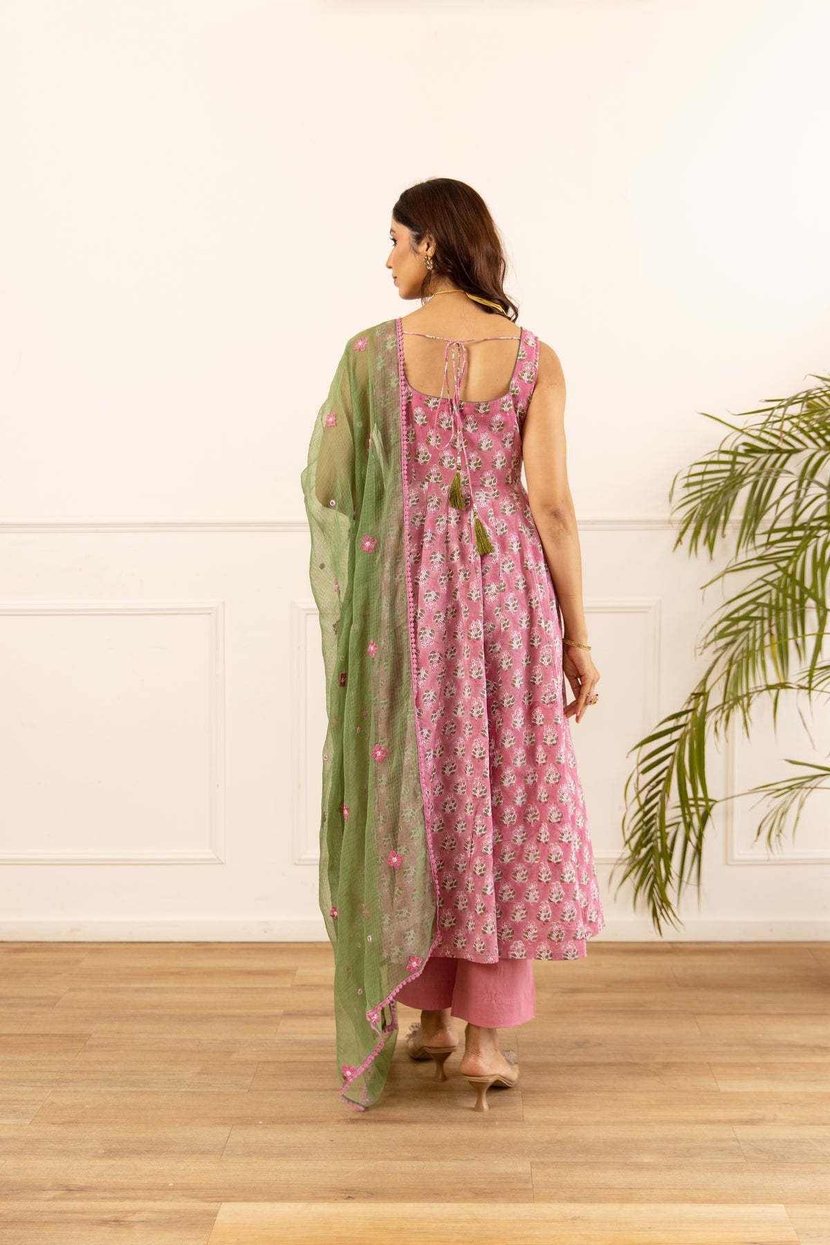 Pink & Pista (Sleeveless)