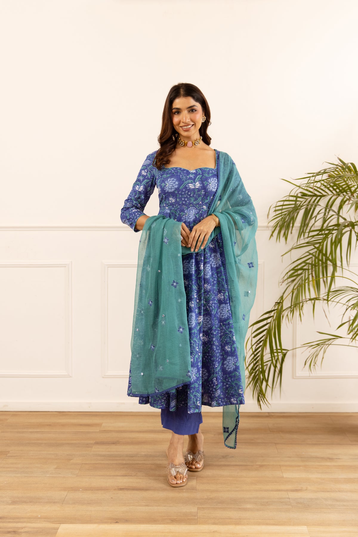 Sapphire Blue & Lagoon Blue (Sleeved)