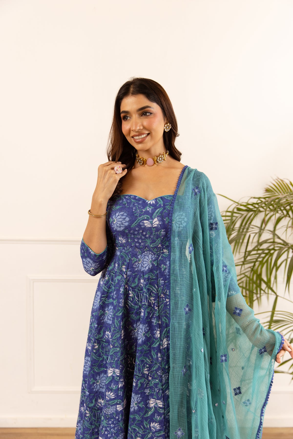 Sapphire Blue & Lagoon Blue (Sleeved)