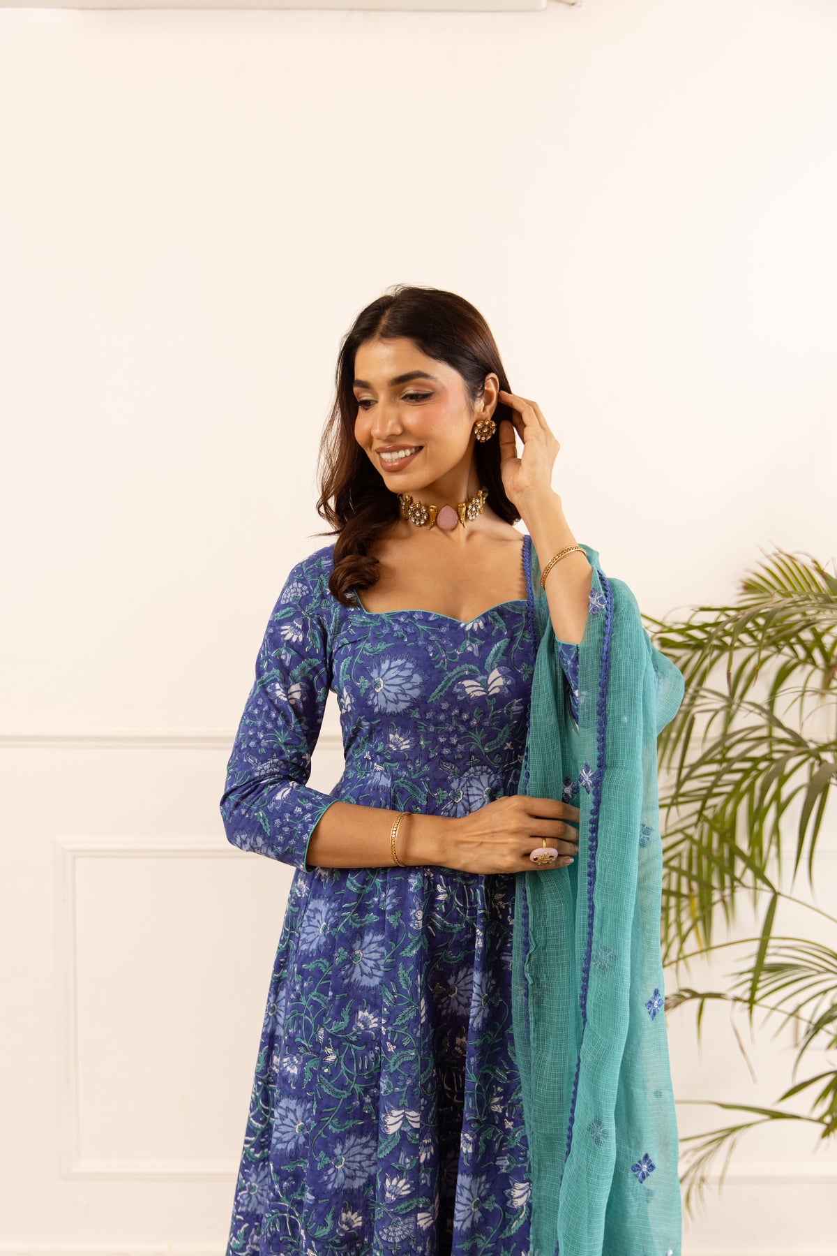 Sapphire Blue & Lagoon Blue (Sleeved)