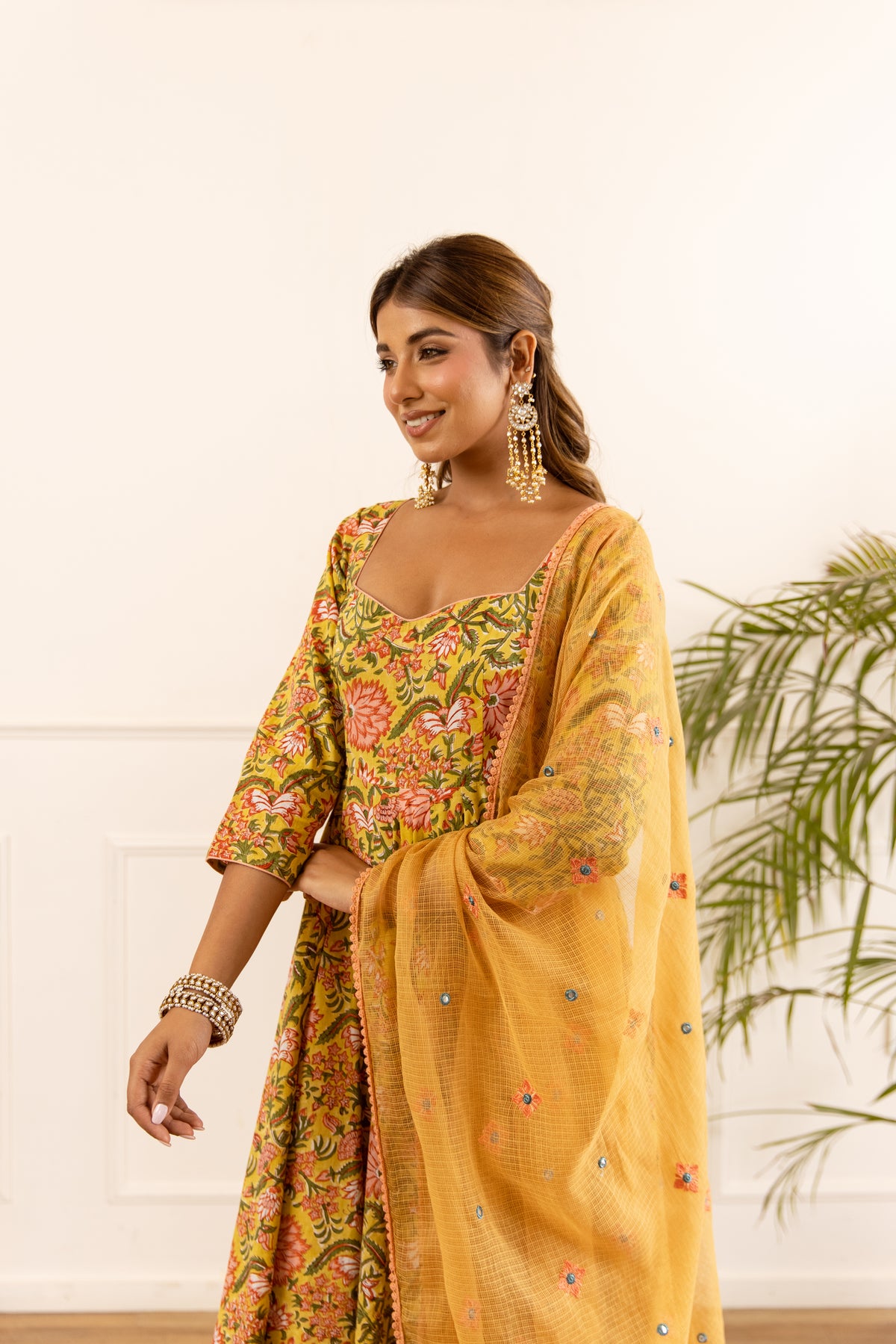 Yellow & Mustard (Sleeved)