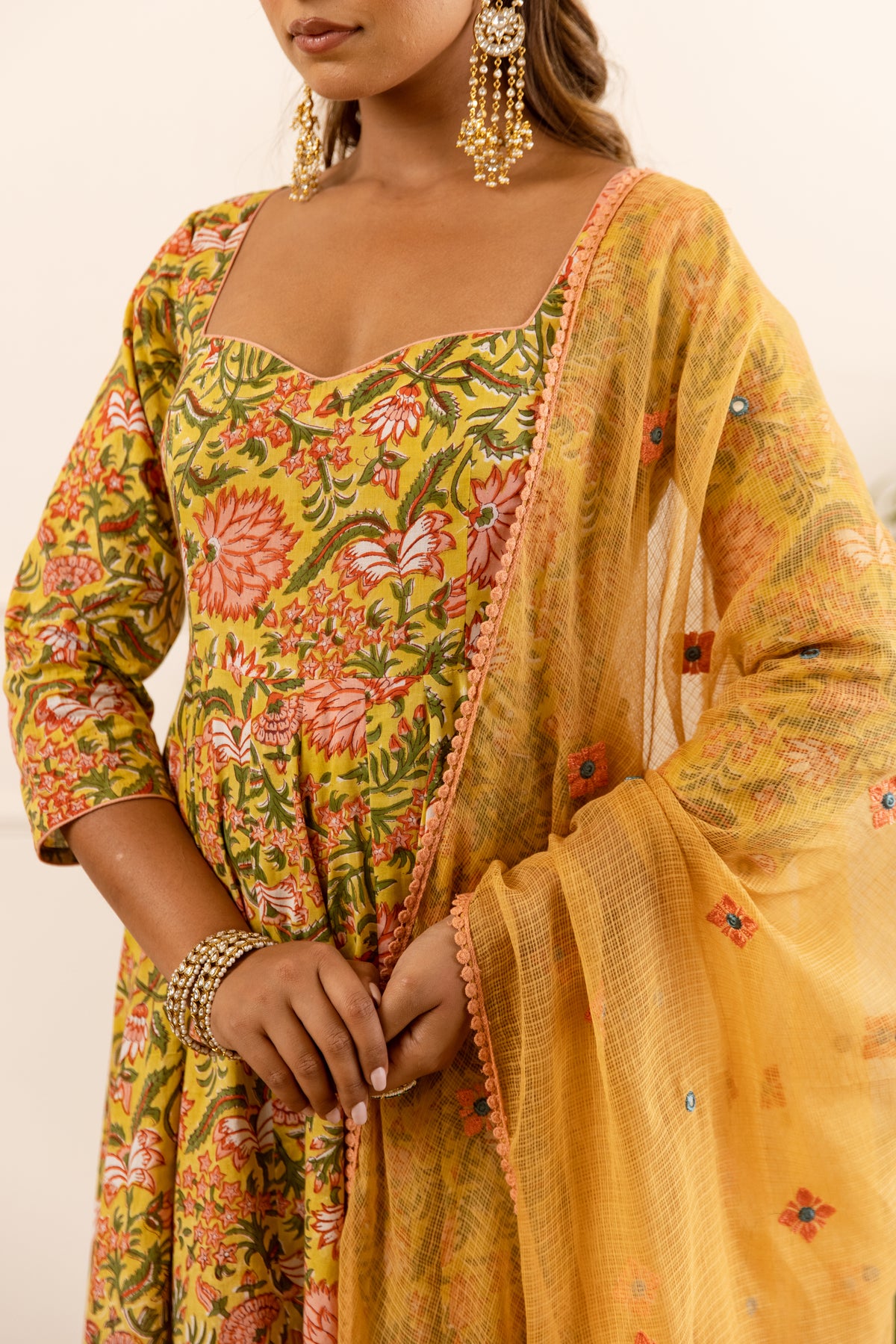 Yellow & Mustard (Sleeved)