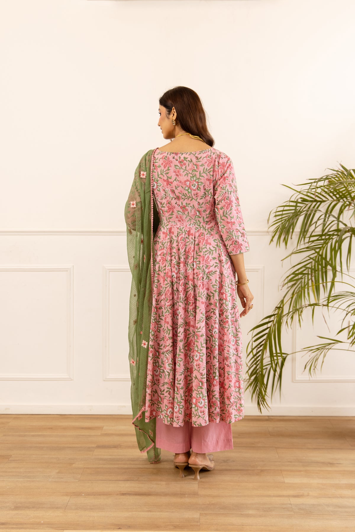 Pink Jaal & Pista (Sleeved)
