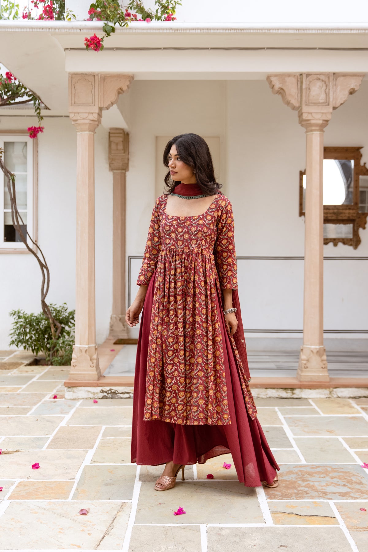 Mulberry Sleeved Suit