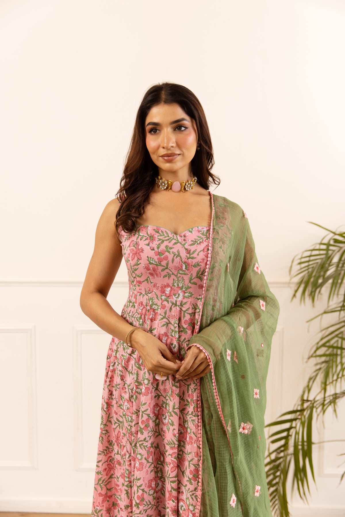 Pink Jaal & Pista (Sleeveless)