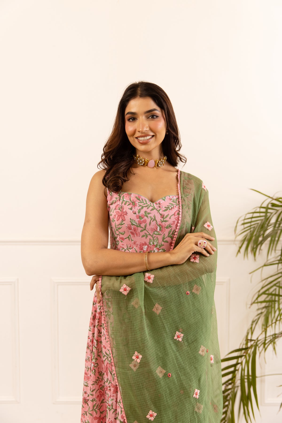 Pink Jaal & Pista (Sleeveless)