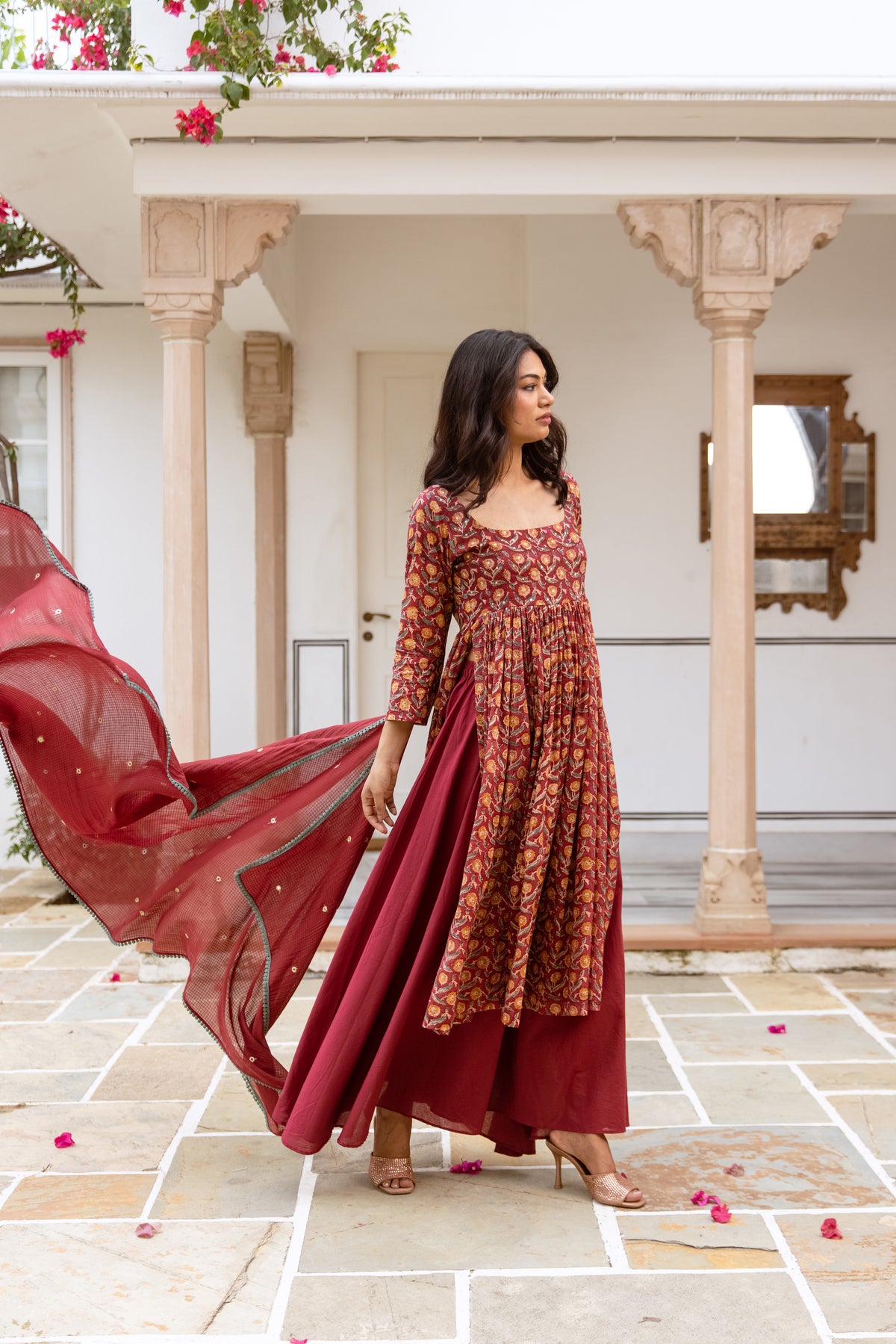 Mulberry Sleeved Suit