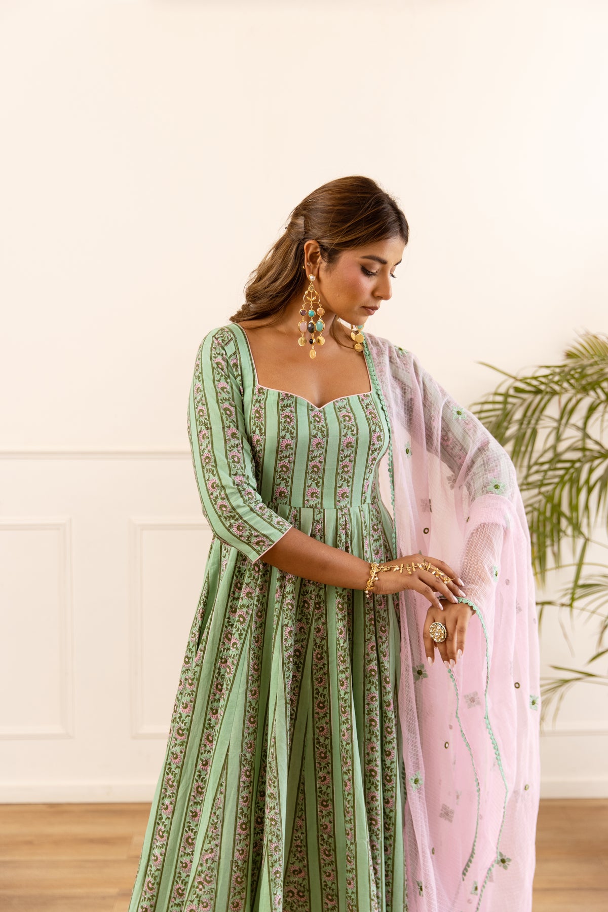 Lined Mint Green & Soft Pink (Sleeved)