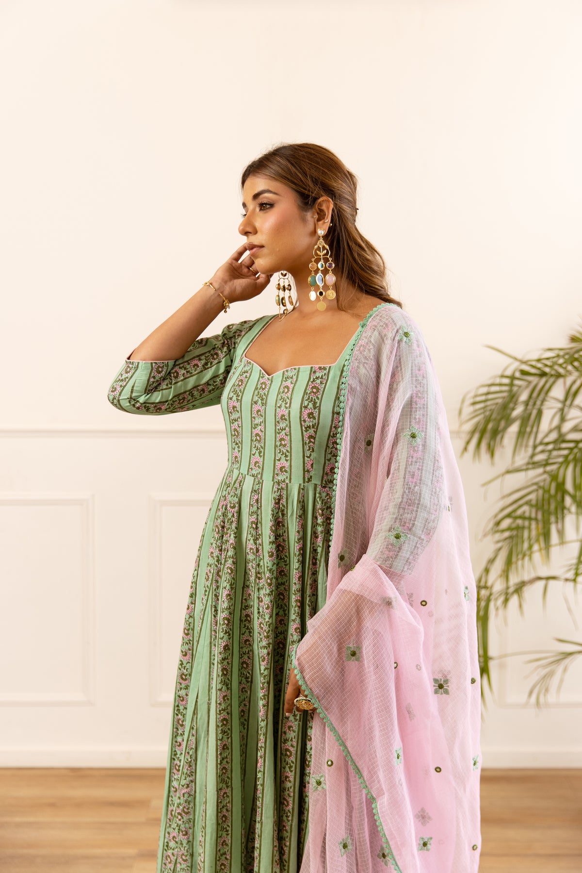 Lined Mint Green & Soft Pink (Sleeved)