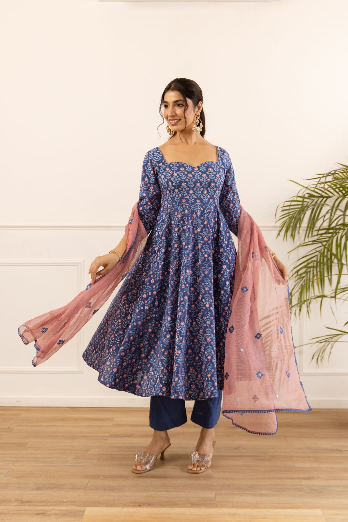 Navy Blue & Dusty Pink (Sleeved)