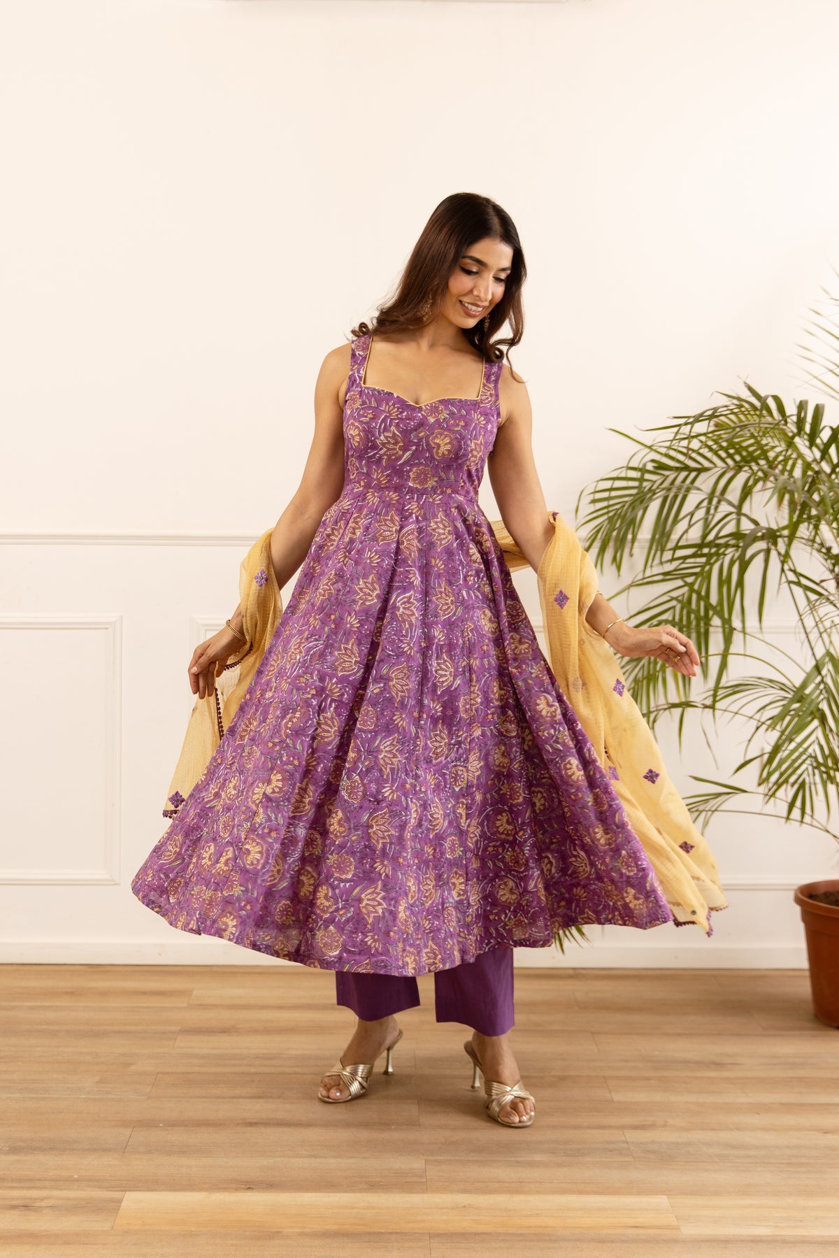 Deep Purple & Mustard Jaal (Sleeveless)