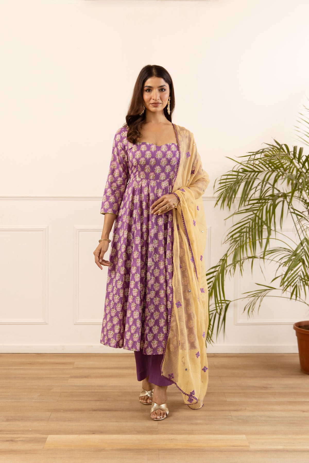 Orchid Purple & Mustard Butti (Sleeved)