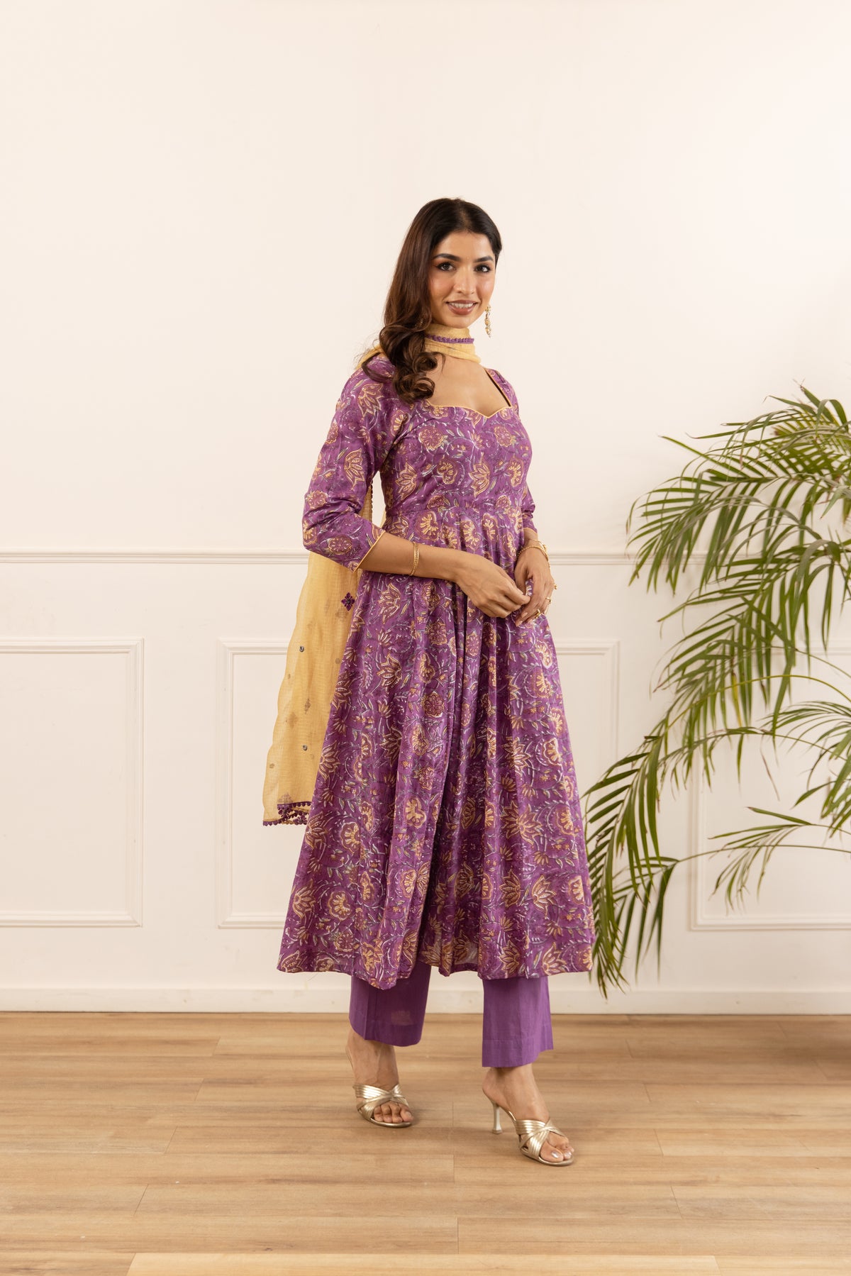 Deep Purple & Mustard Jaal (Sleeved)