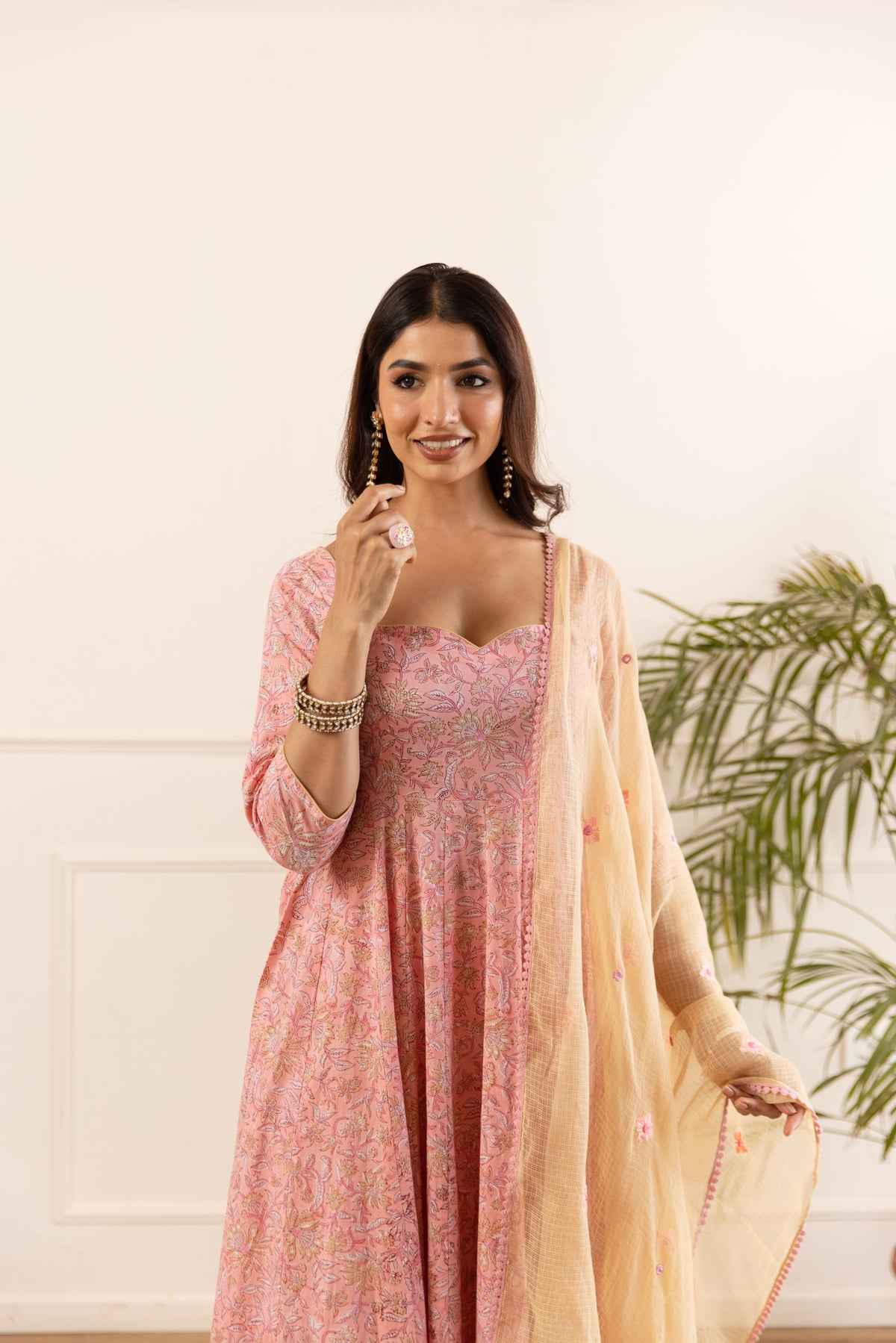 Soft Pink & Cream (Sleeved)