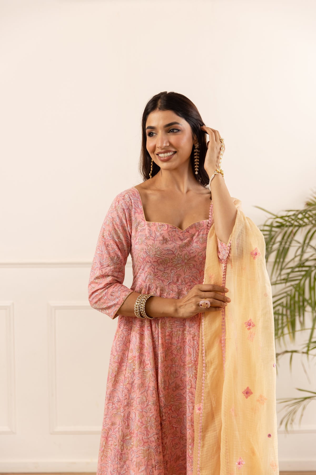 Soft Pink & Cream (Sleeved)