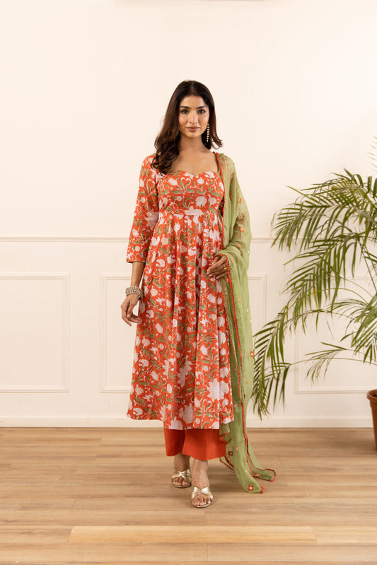 Burnt Orange & Pista (Sleeved)
