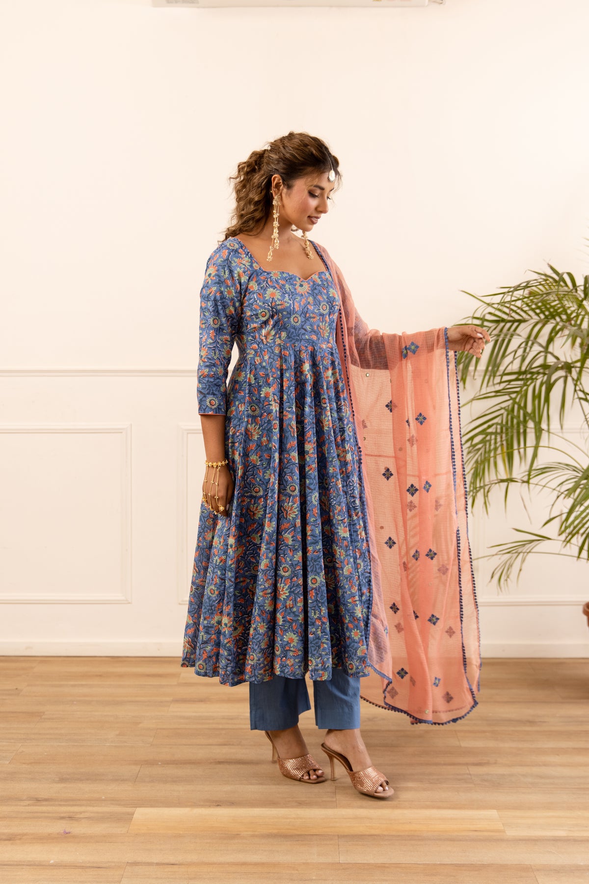 Denim Blue & Peach (Sleeved)