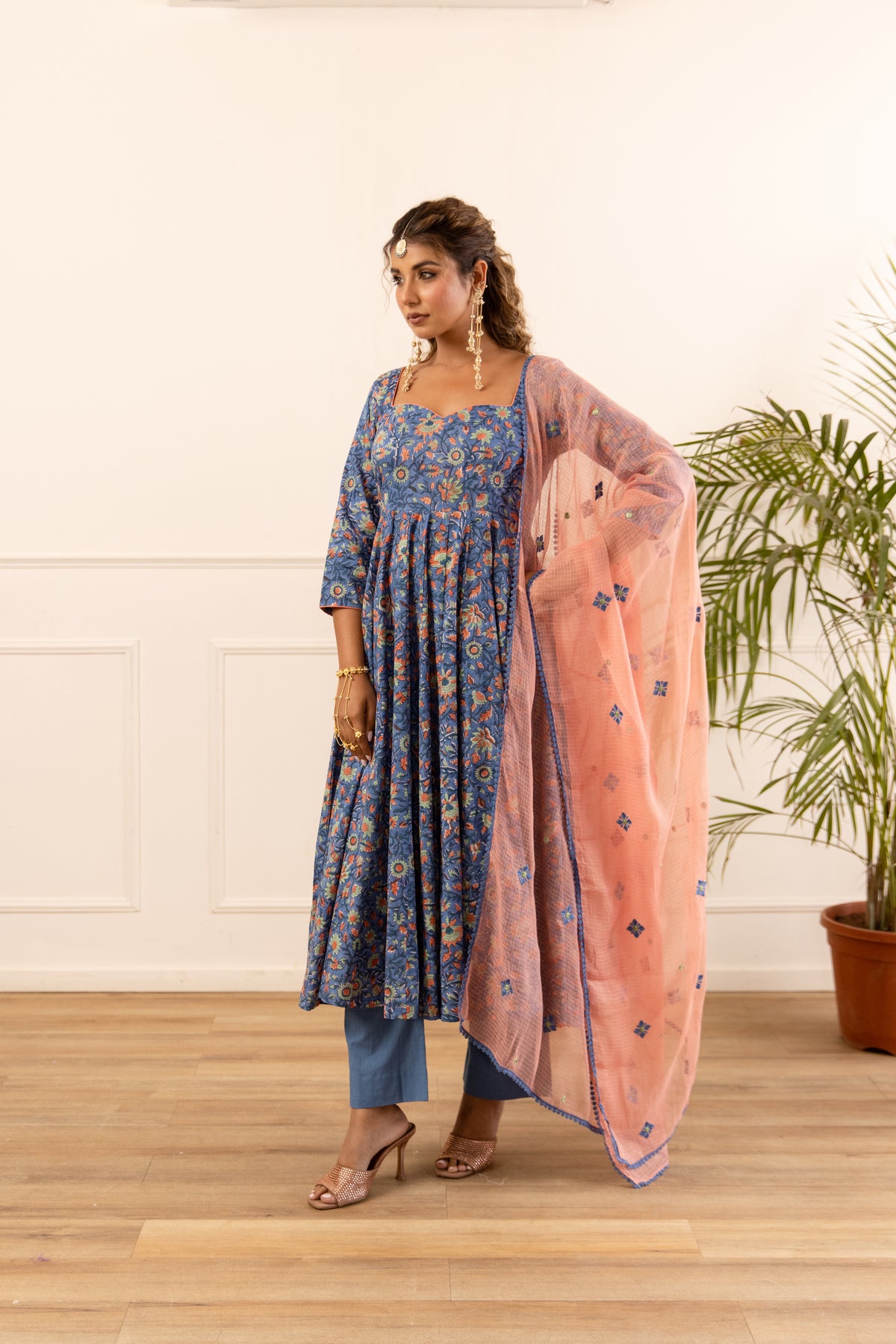 Denim Blue & Peach (Sleeved)