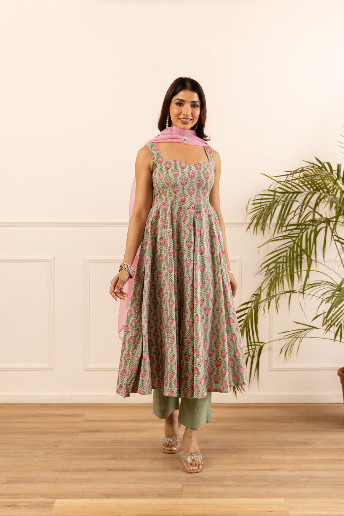 Sage Green & Soft Pink (Sleeveless)