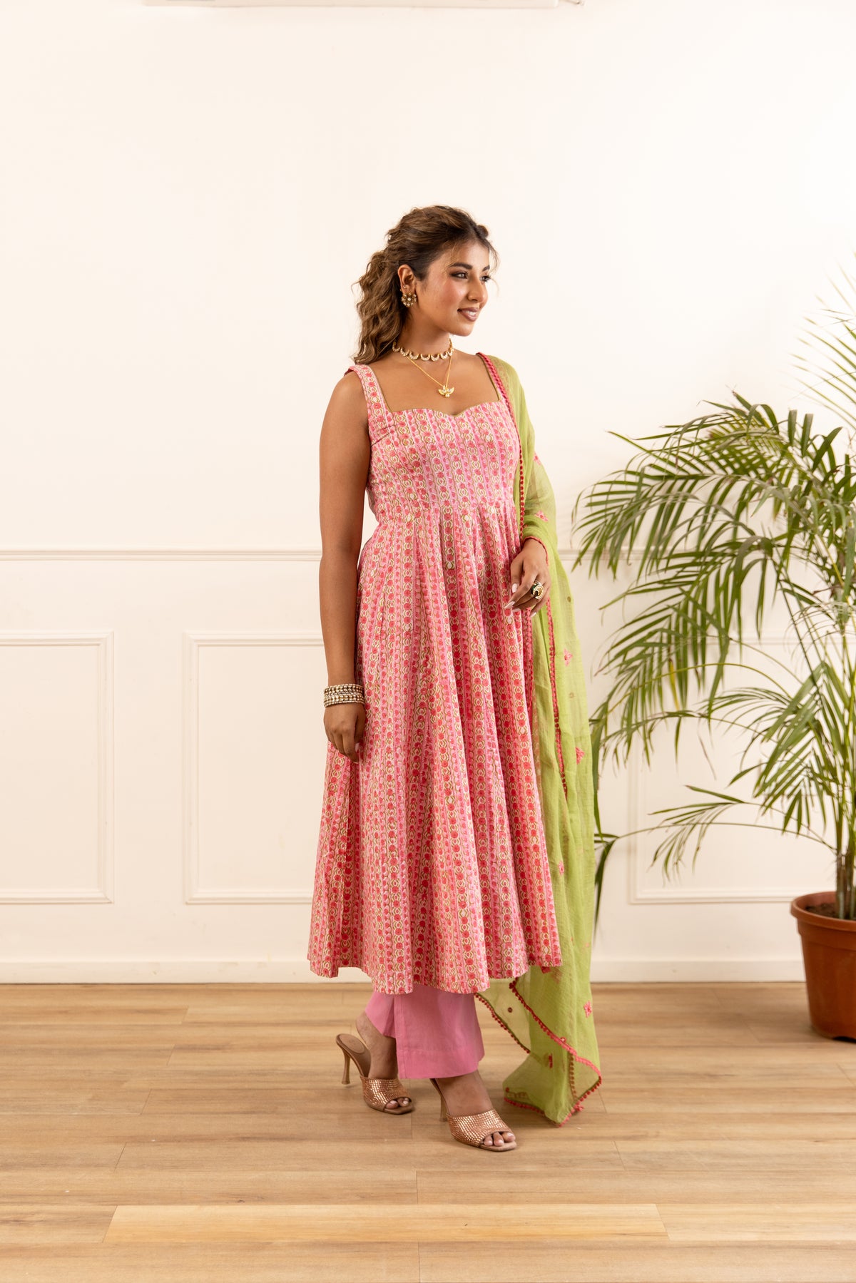 Lined Coral Pink & Pista (Sleeveless)