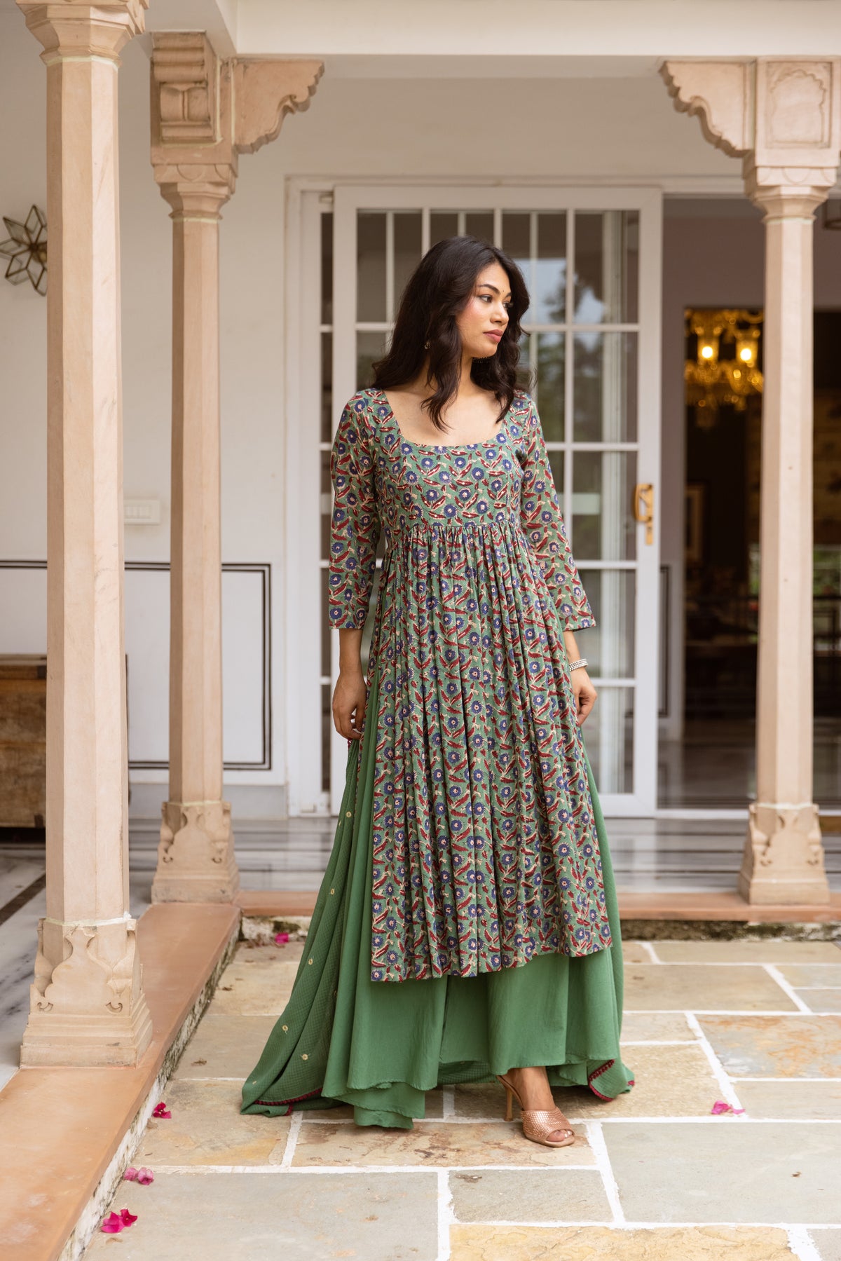 Lagoon Sleeved Suit