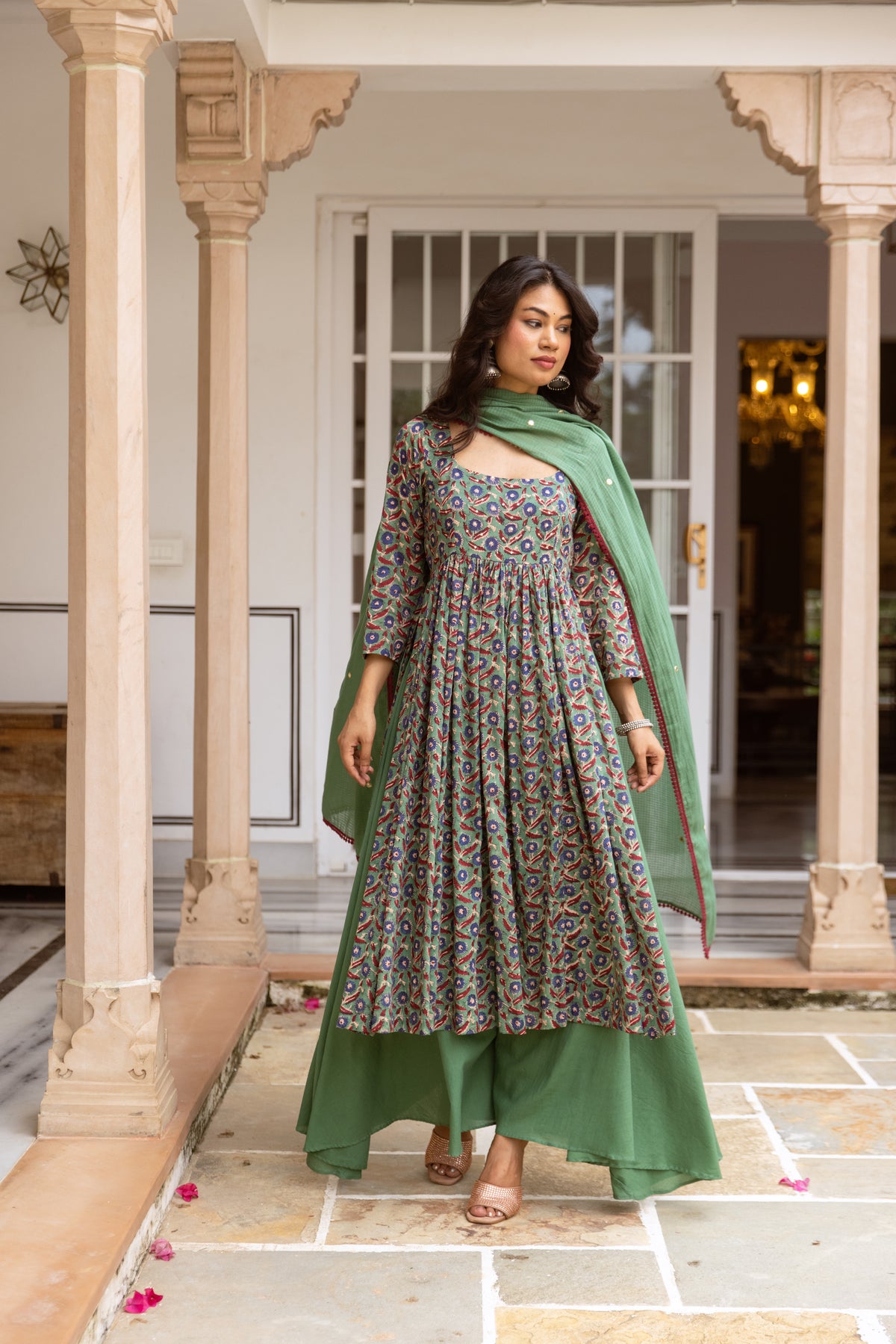 Lagoon Sleeved Suit