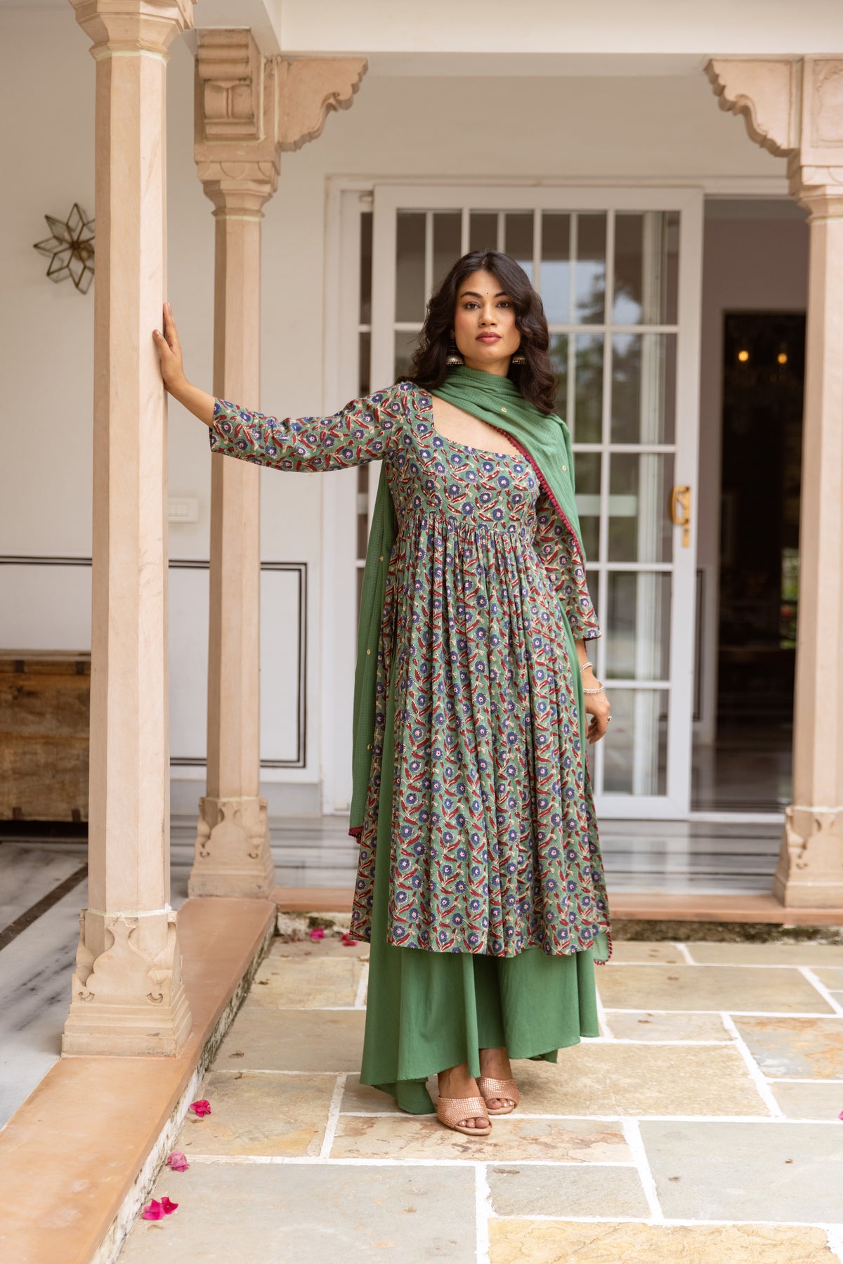 Lagoon Sleeved Suit